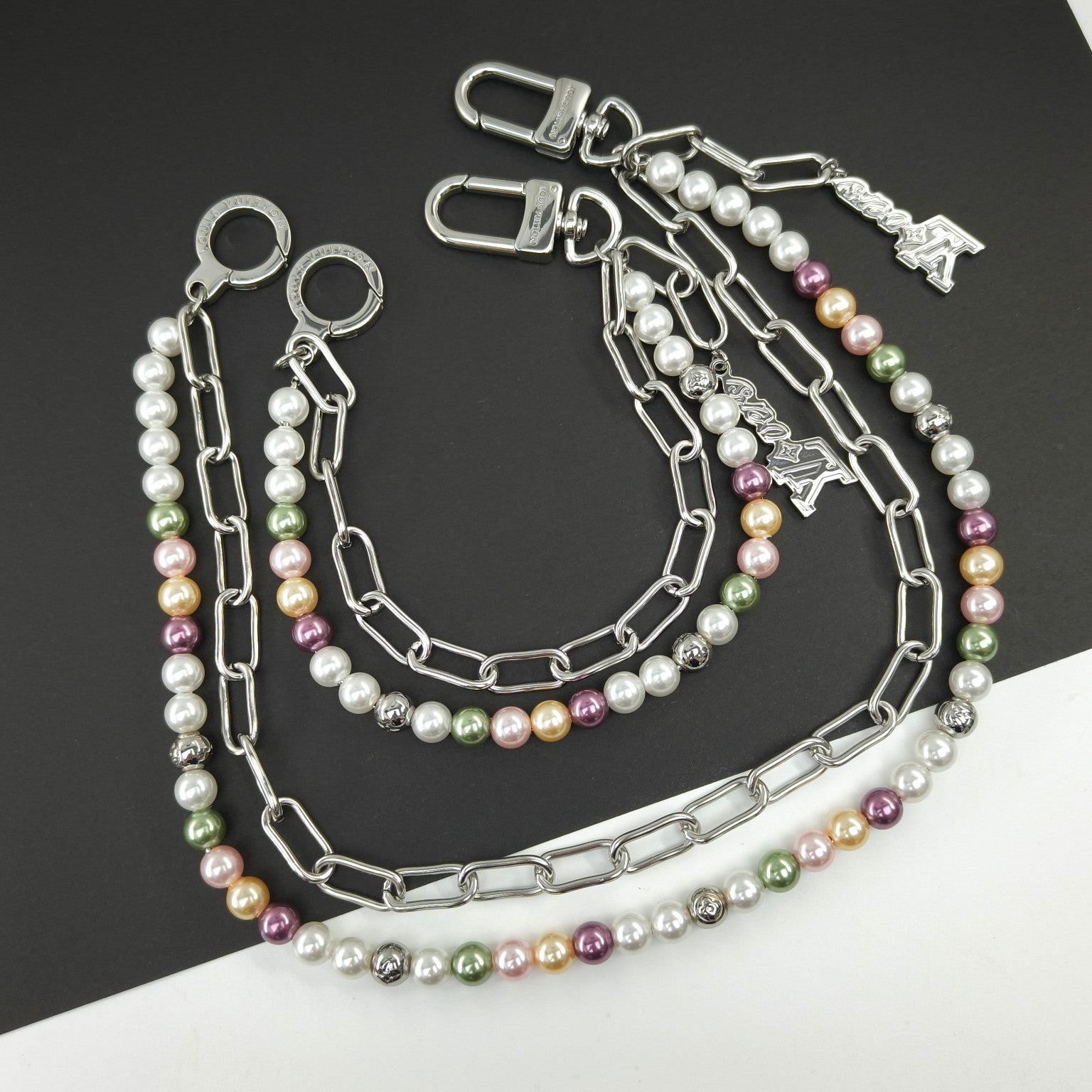 LuxluxHouse Best Quality Accessories Louis Vuitton Keychain