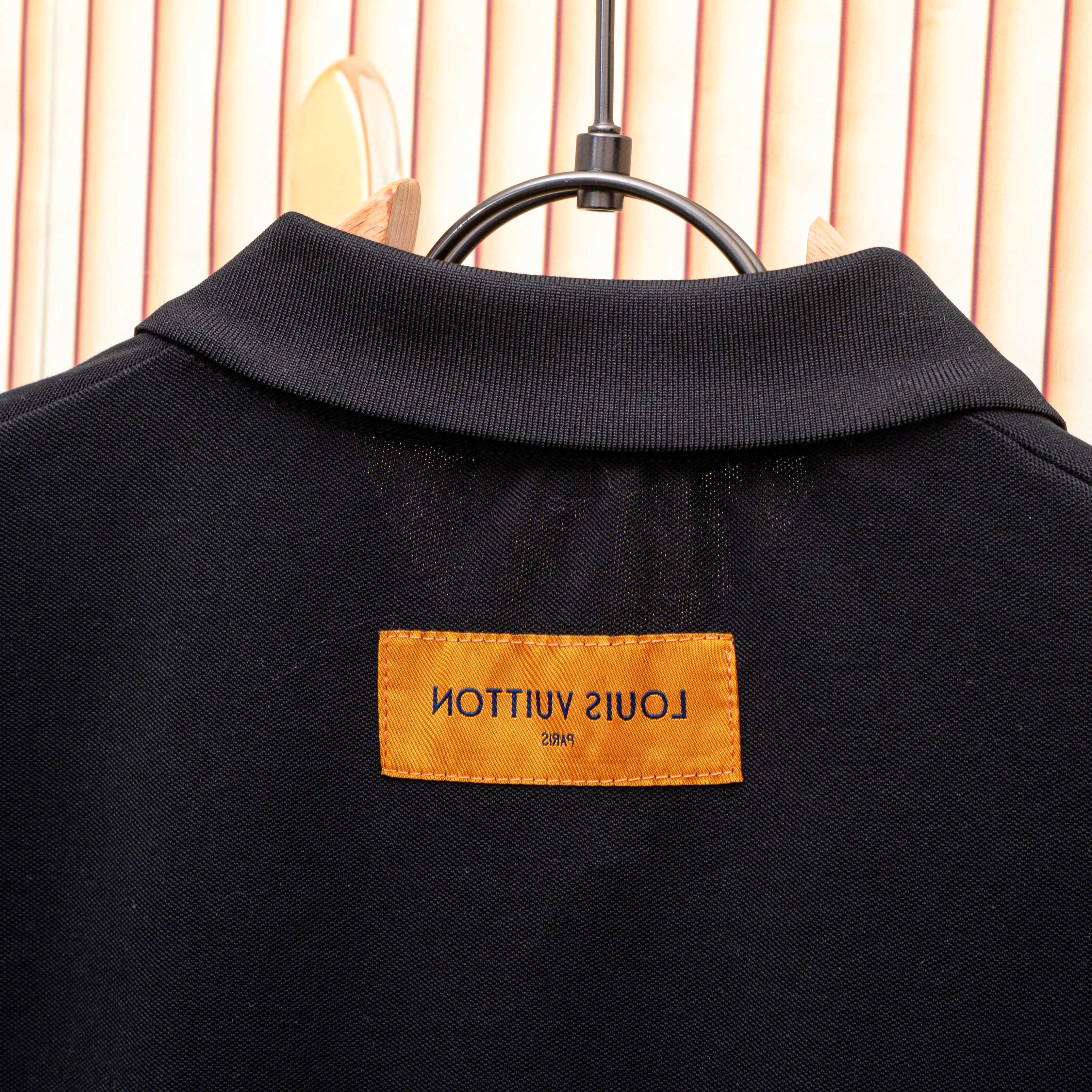 LuxluxHouse Best Quality Clothes Shirts&Polo Louis Vuitton