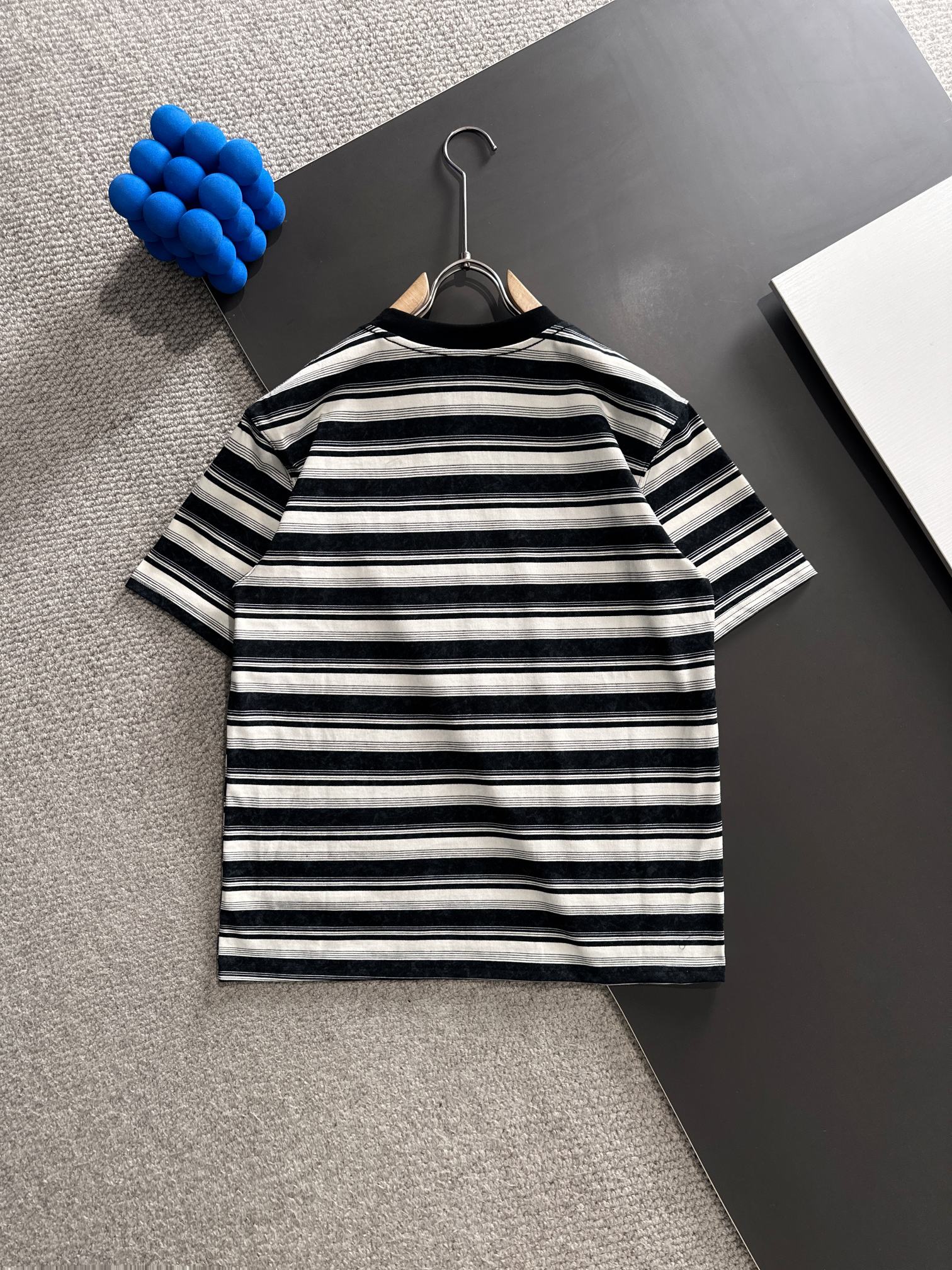 LuxluxHouse Best Quality Clothes T-shirt Moncler