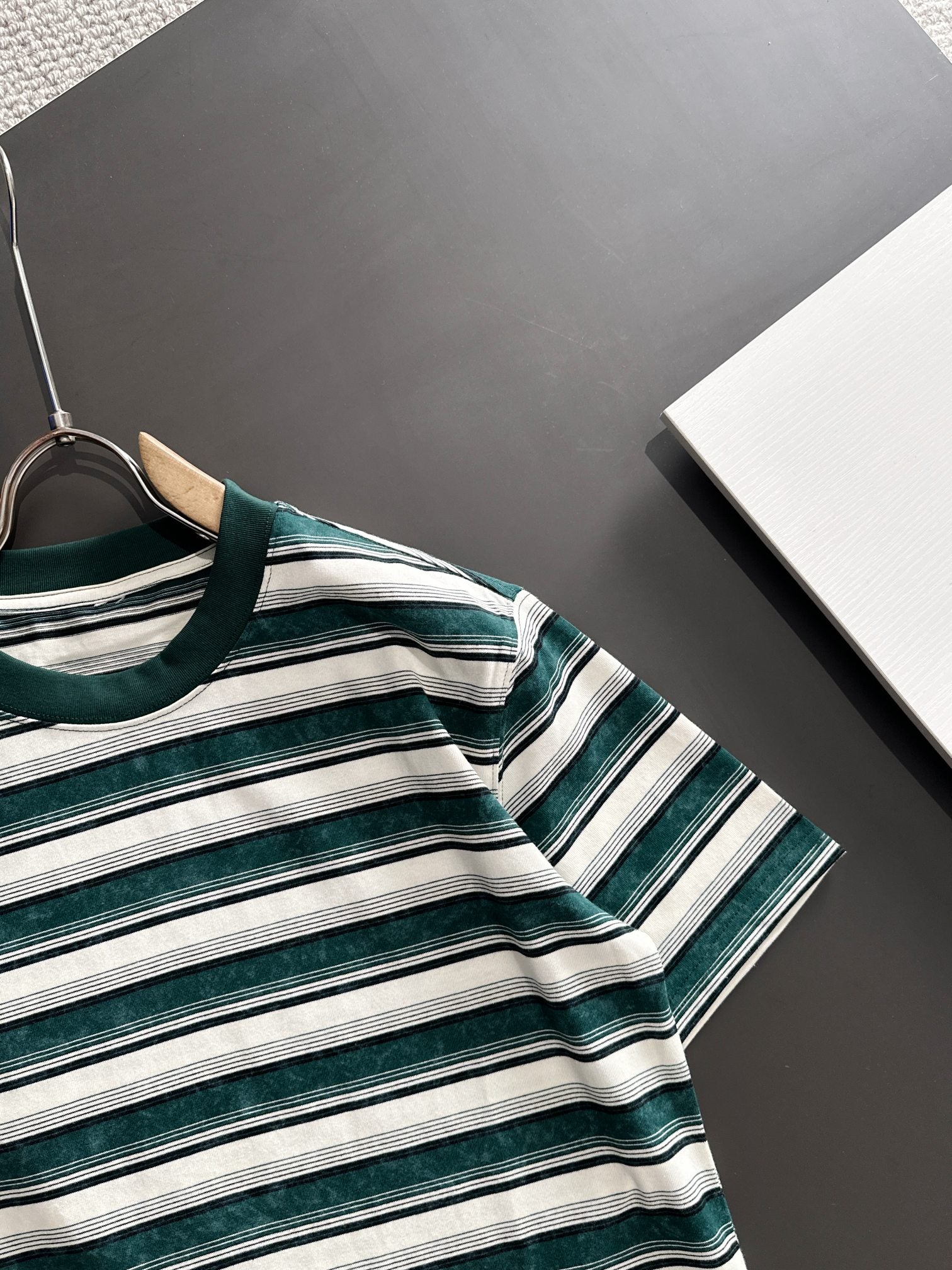 LuxluxHouse Best Quality Clothes T-shirt Moncler