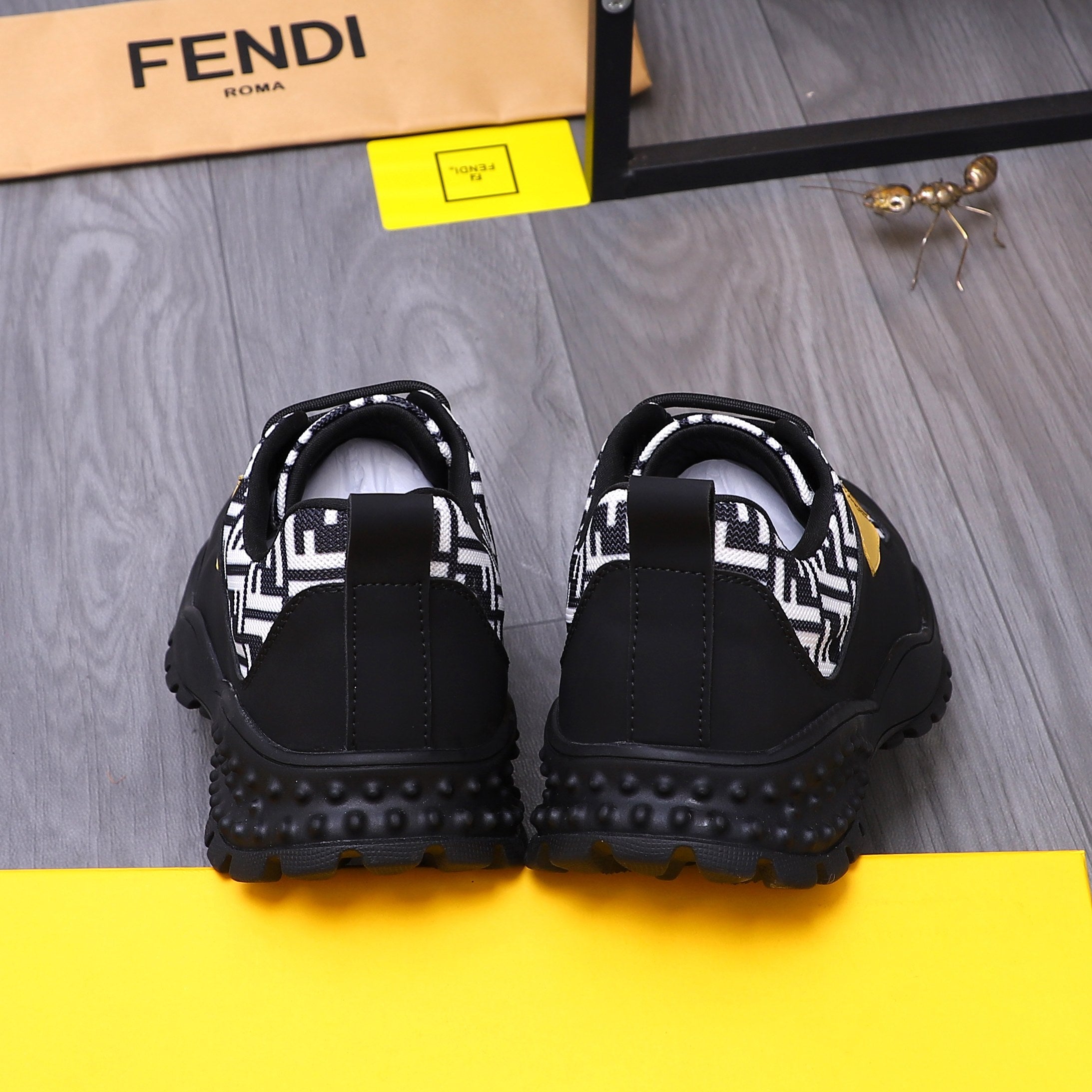 LuxluxHouse Best Quality Shoes Fendi