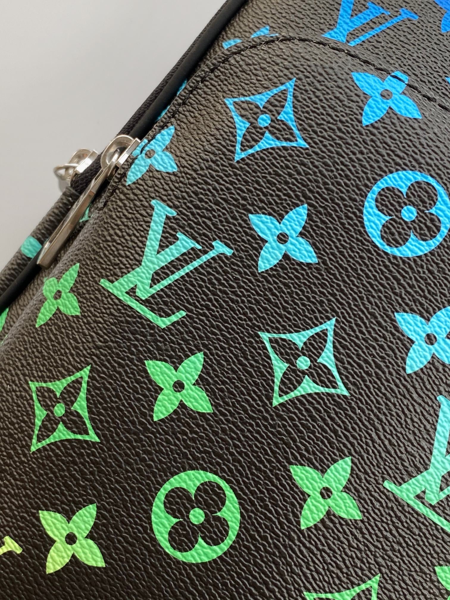 LuxluxHouse Best Quality Bags Louis Vuitton Women Men