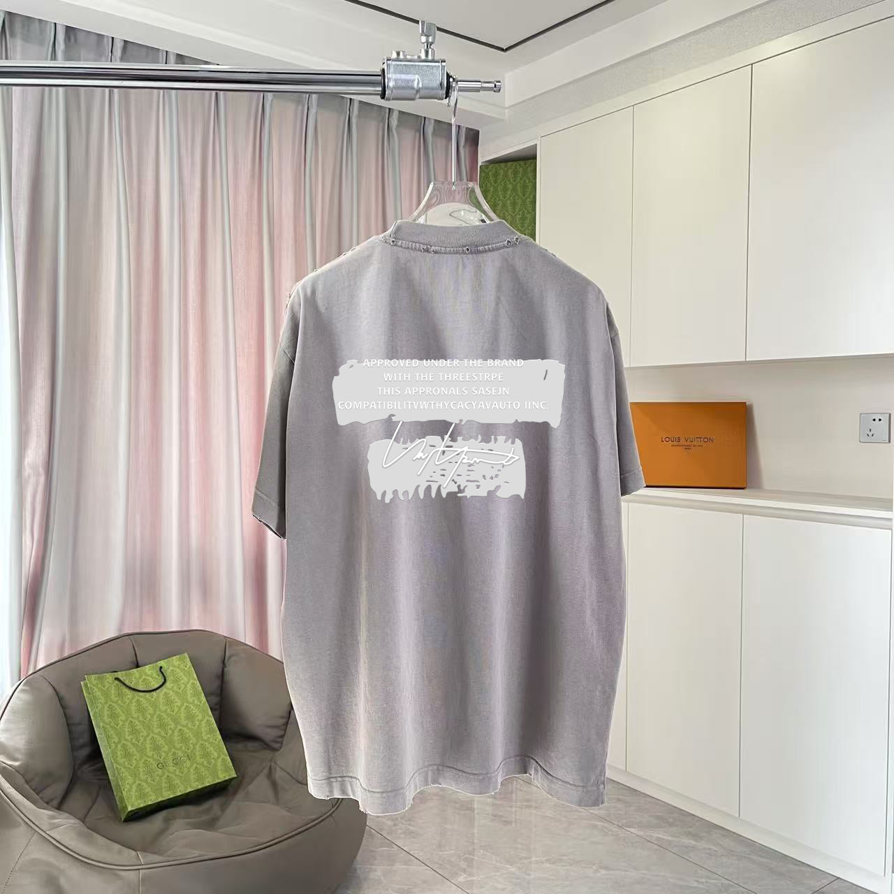 LuxluxHouse Best Quality Clothes T-shirt