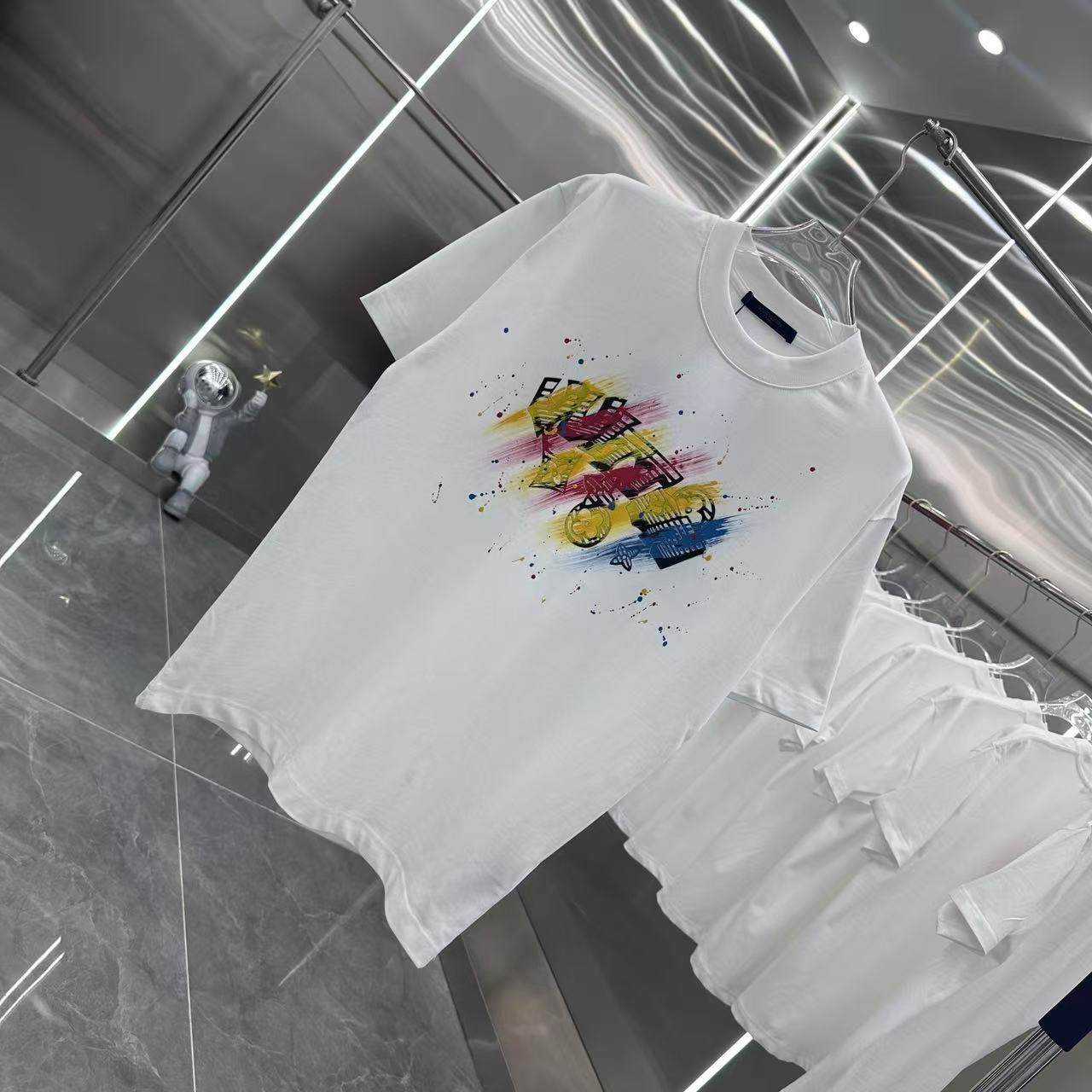 LuxluxHouse Best Quality Clothes T-shirt Louis Vuitton