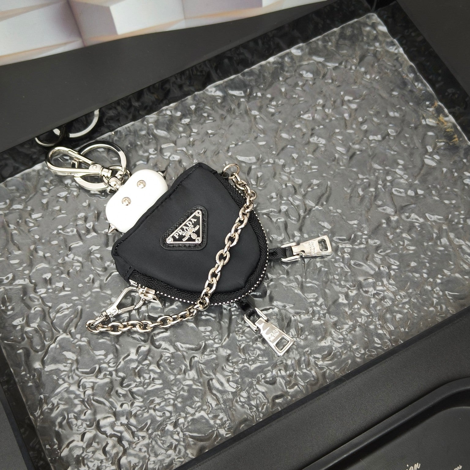 LuxluxHouse Best Quality Accessories Louis Vuitton Keychain