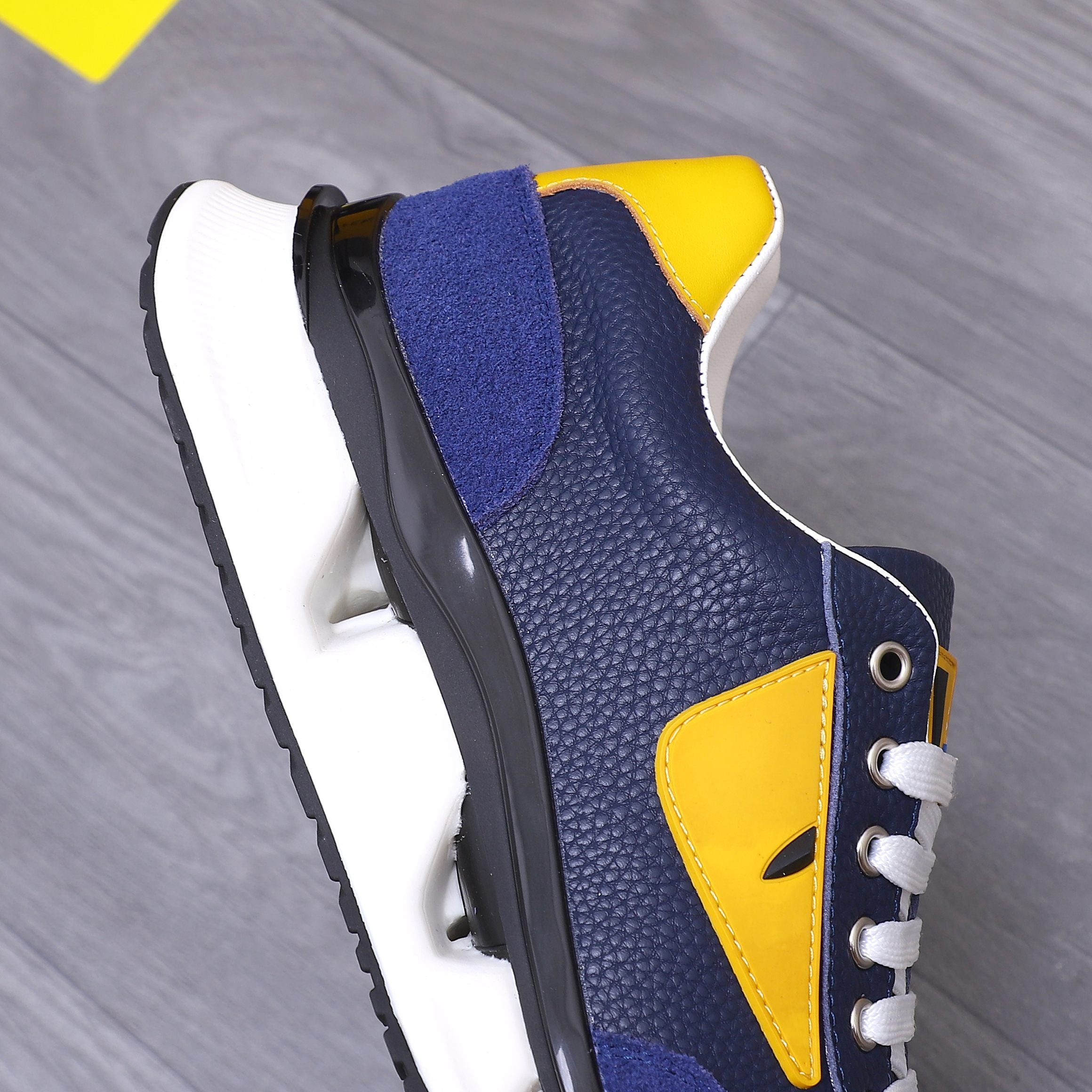 LuxluxHouse Best Quality Shoes Fendi