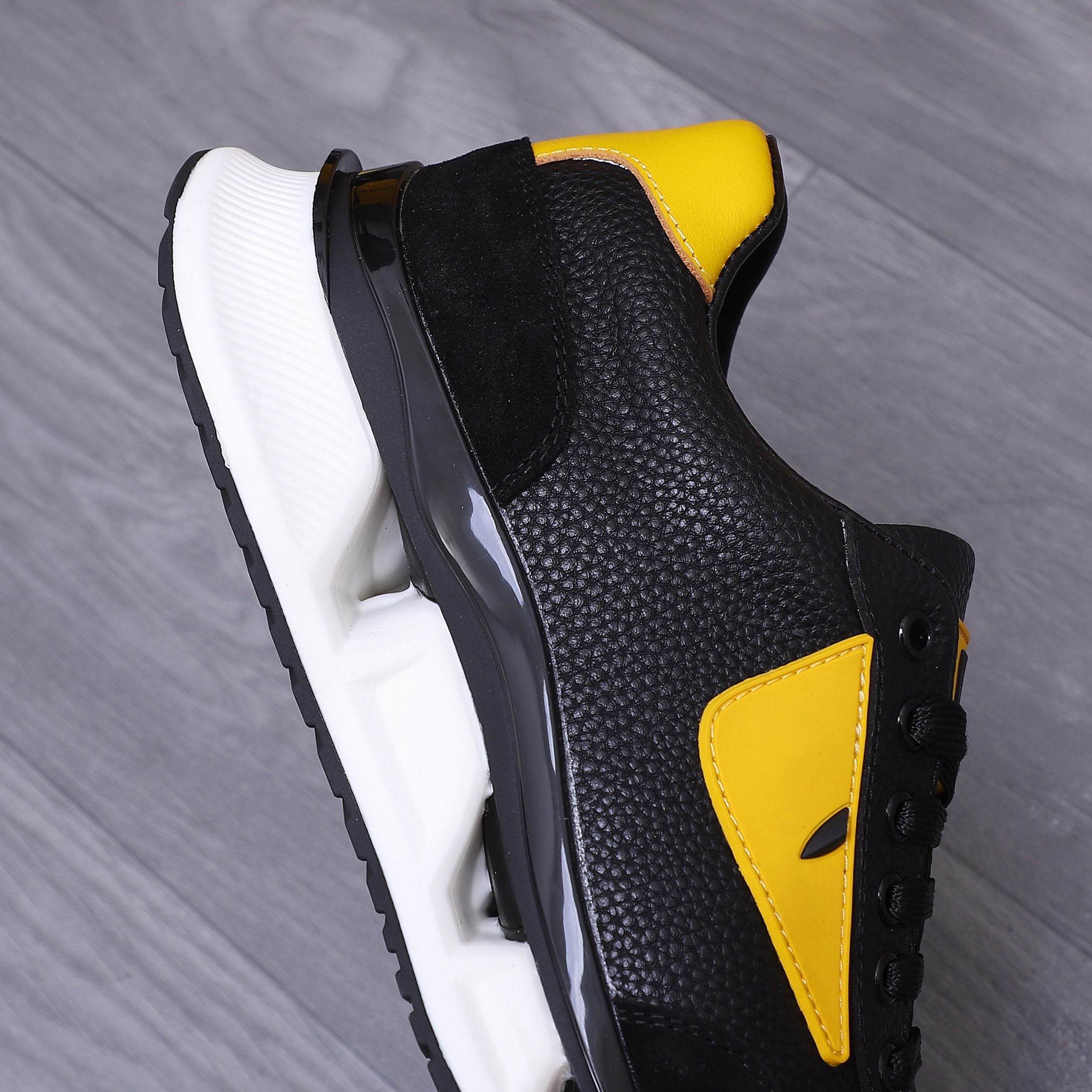 LuxluxHouse Best Quality Shoes Fendi