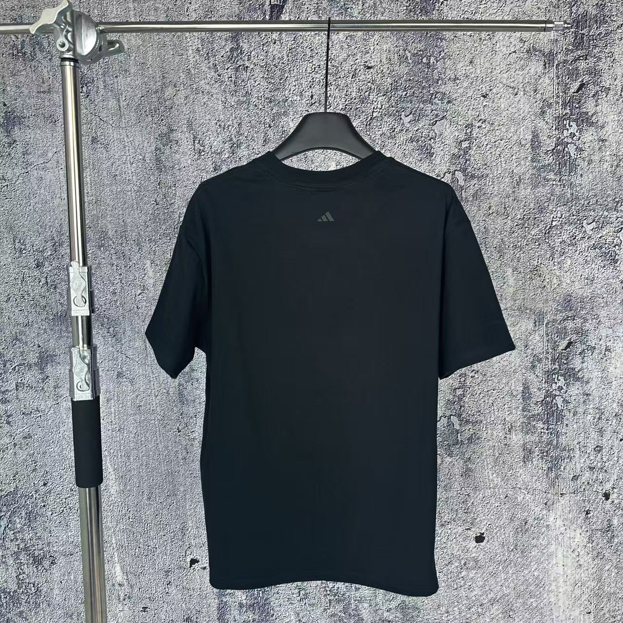 LuxluxHouse Best Quality Clothes Adidas T-shirt