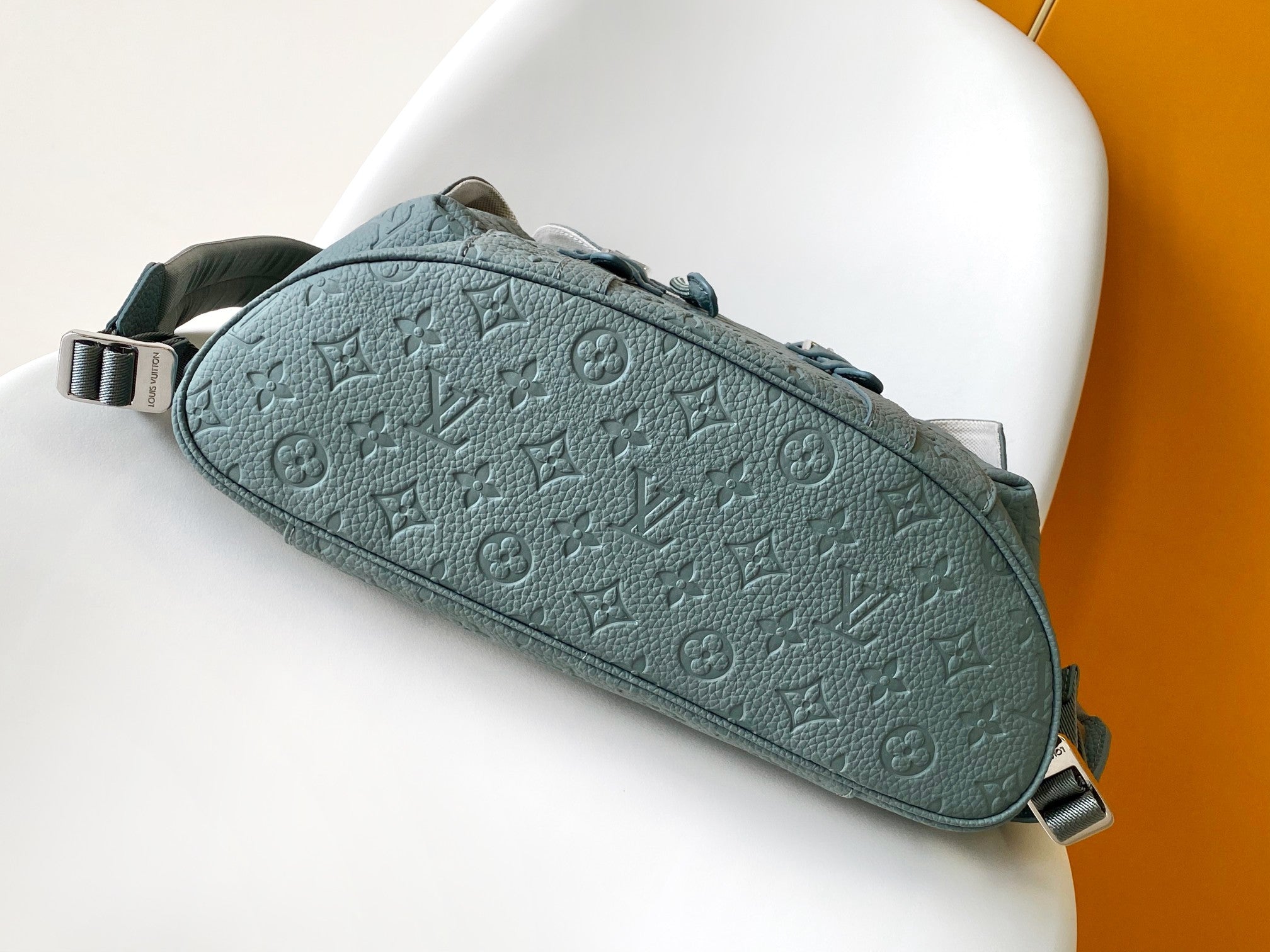 LuxluxHouse Best Quality Bags Louis Vuitton Men