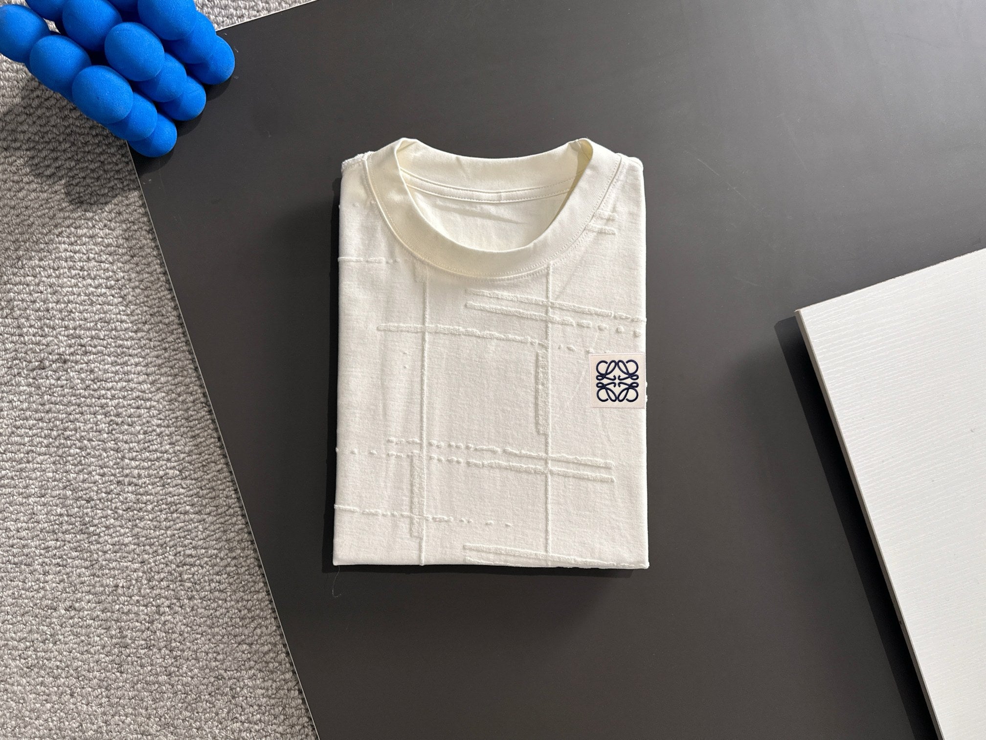 LuxluxHouse Best Quality Clothes T-shirt Loewe