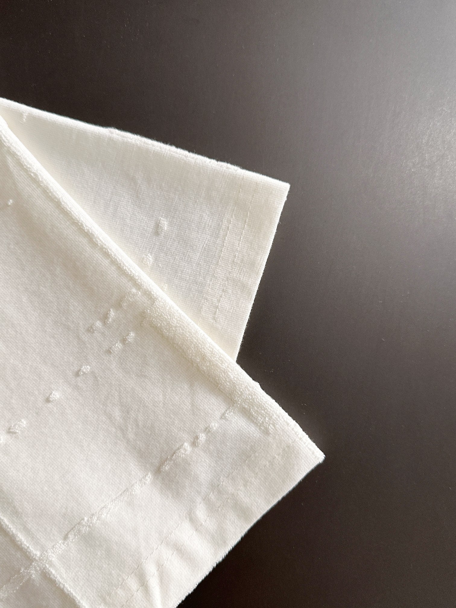 LuxluxHouse Best Quality Clothes T-shirt Loewe