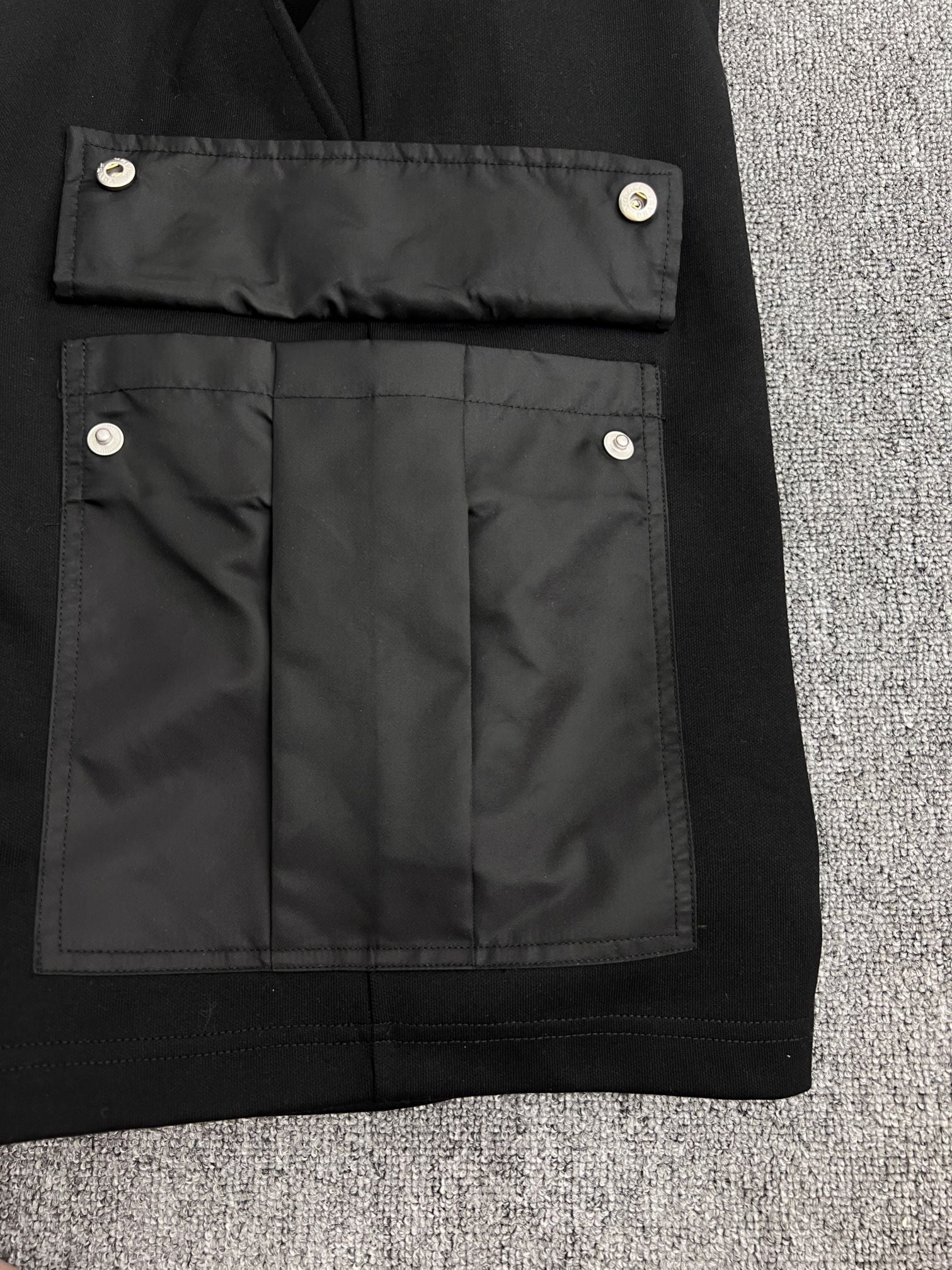 LuxluxHouse Best Quality Clothes Pants Prada
