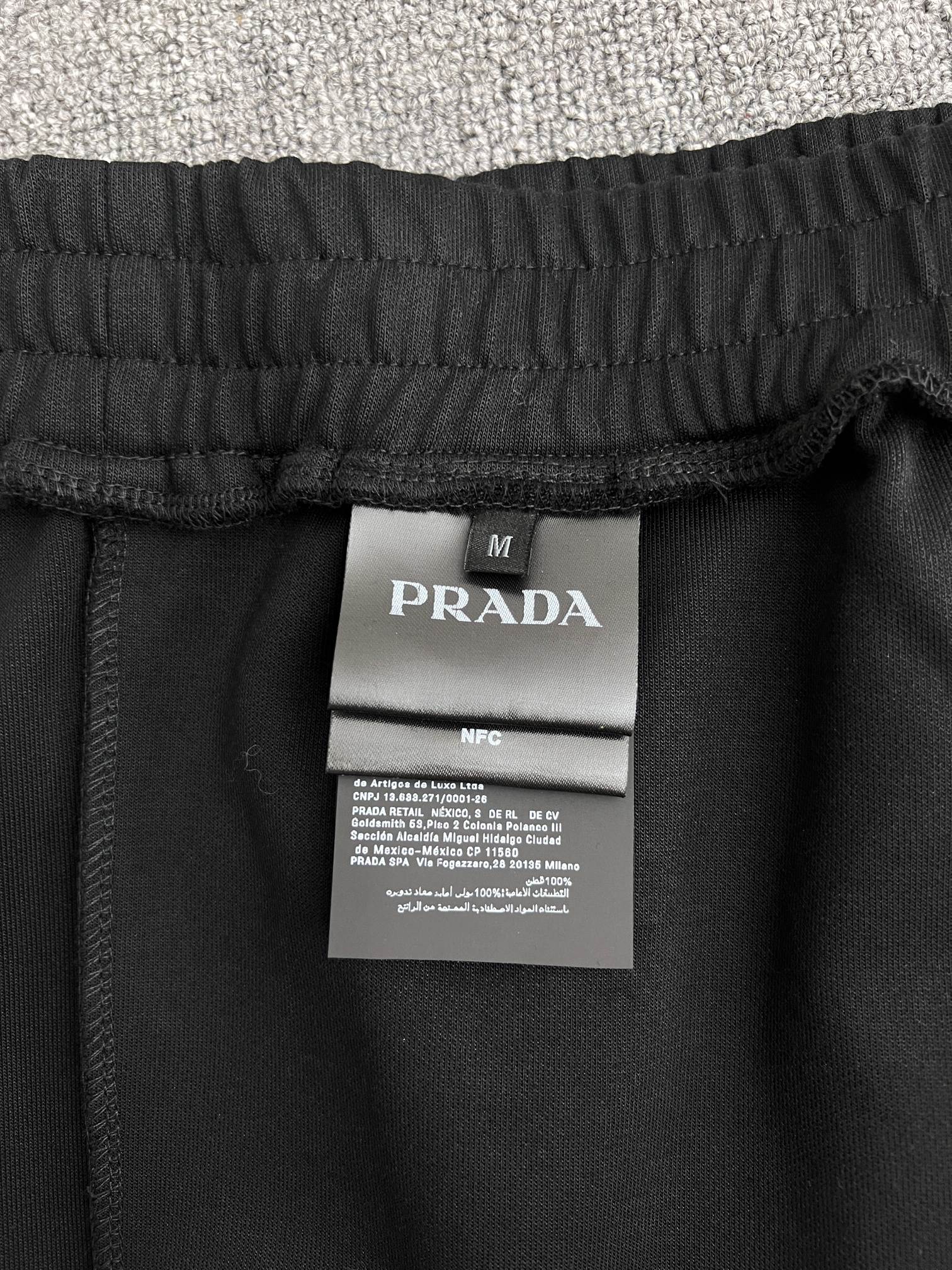 LuxluxHouse Best Quality Clothes Pants Prada