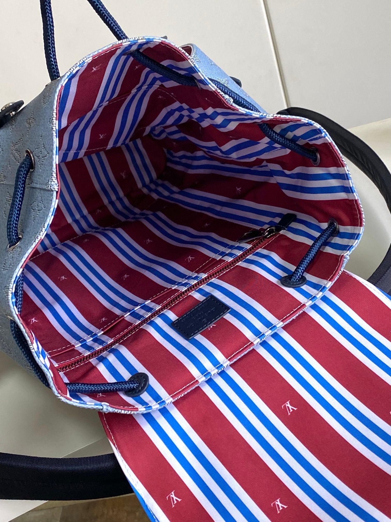 LuxluxHouse Best Quality Bags Louis Vuitton Men