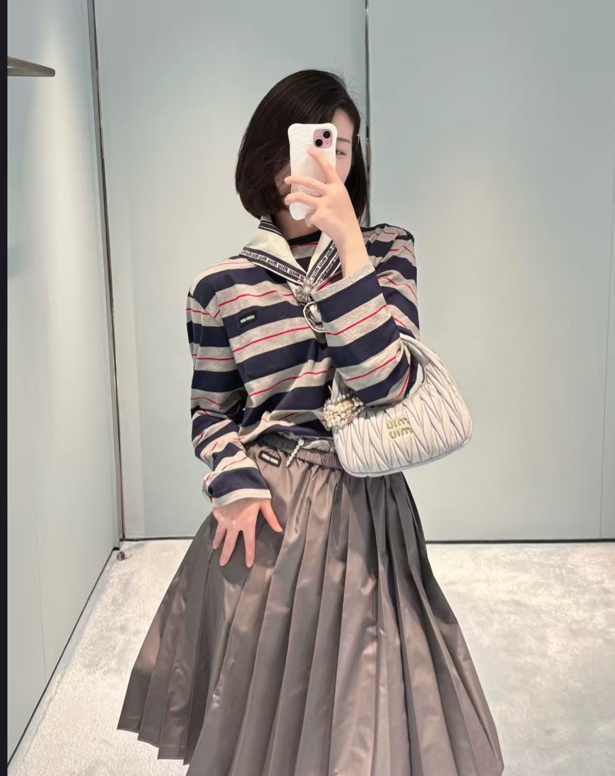 LuxluxHouse Best Quality Clothes Miu Miu T-shirt