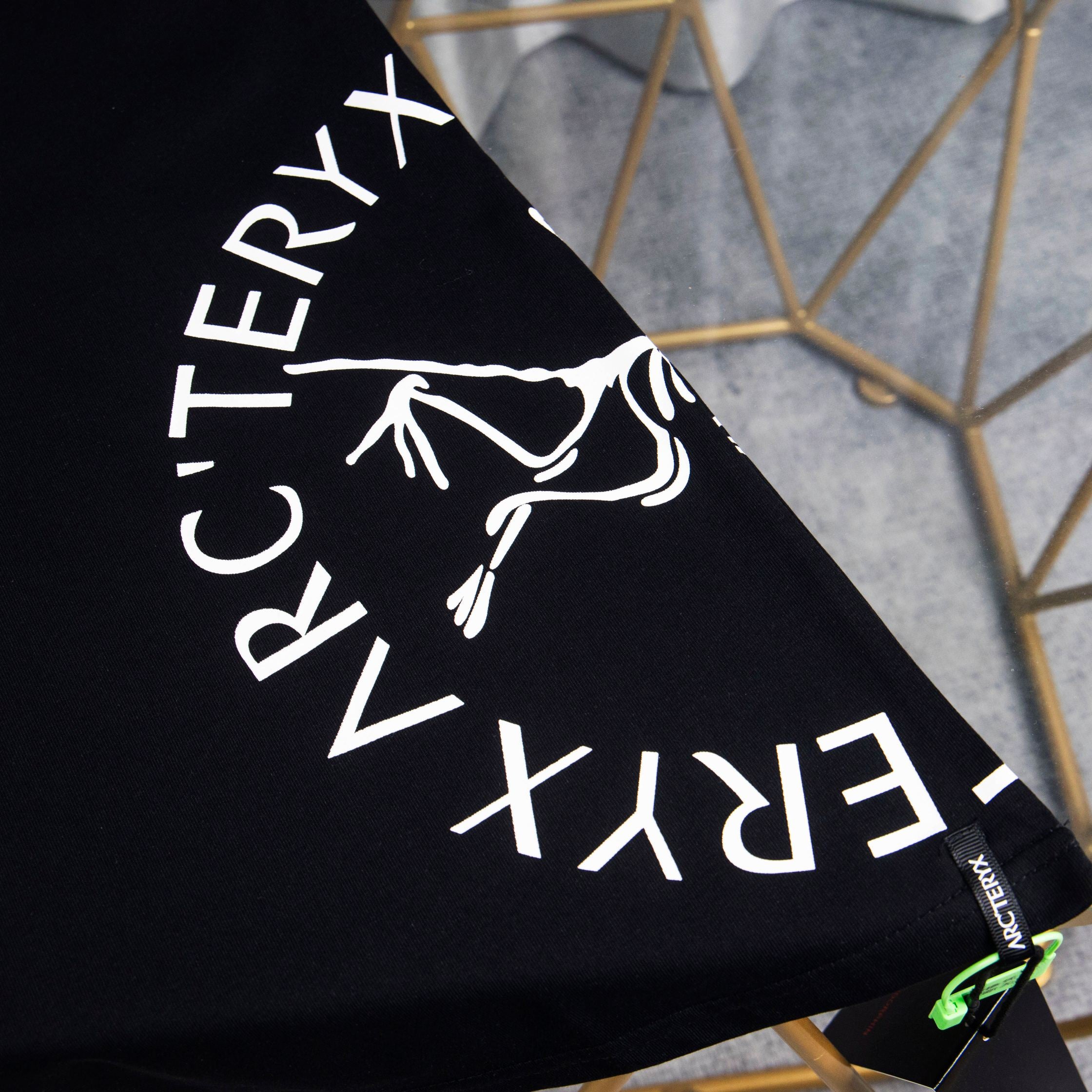 LuxluxHouse Best Quality Clothes T-shirt Arcteryx