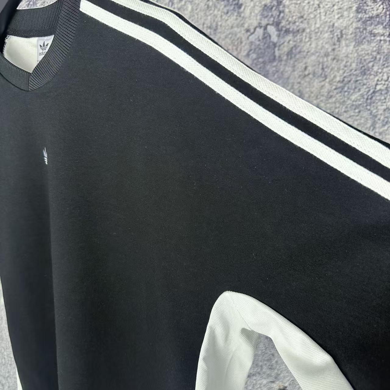 LuxluxHouse Best Quality Clothes Adidas T-shirt