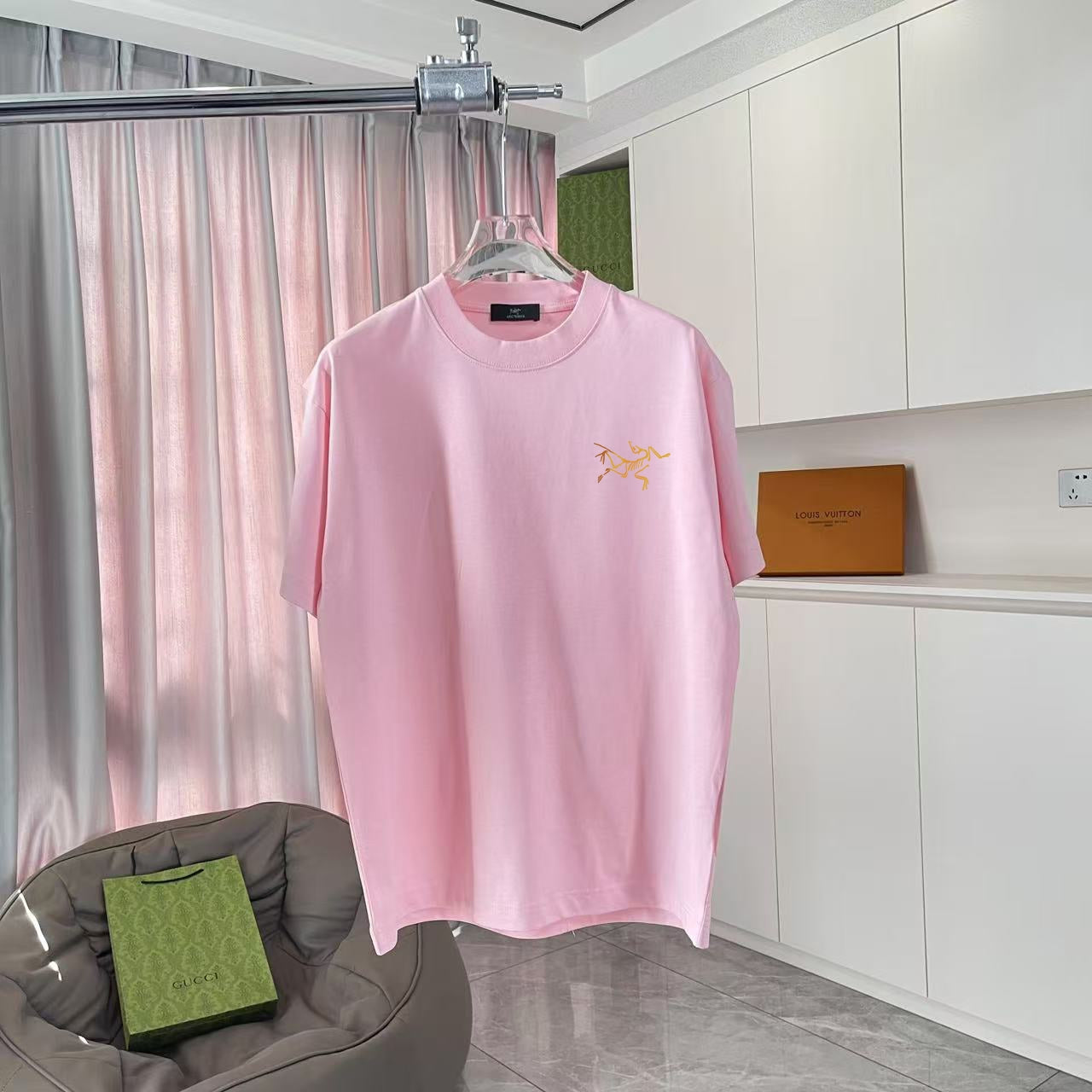 LuxluxHouse Best Quality Clothes T-shirt Arcteryx