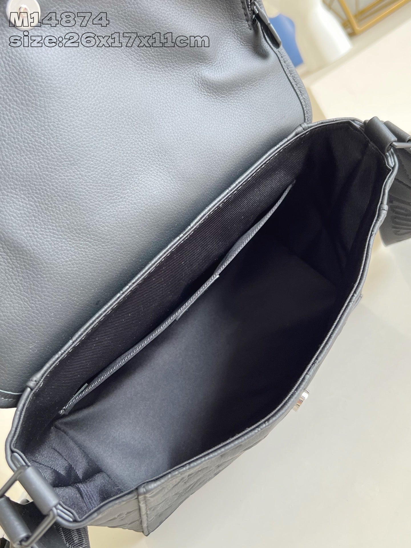 LuxluxHouse Best Quality Bags Louis Vuitton Men