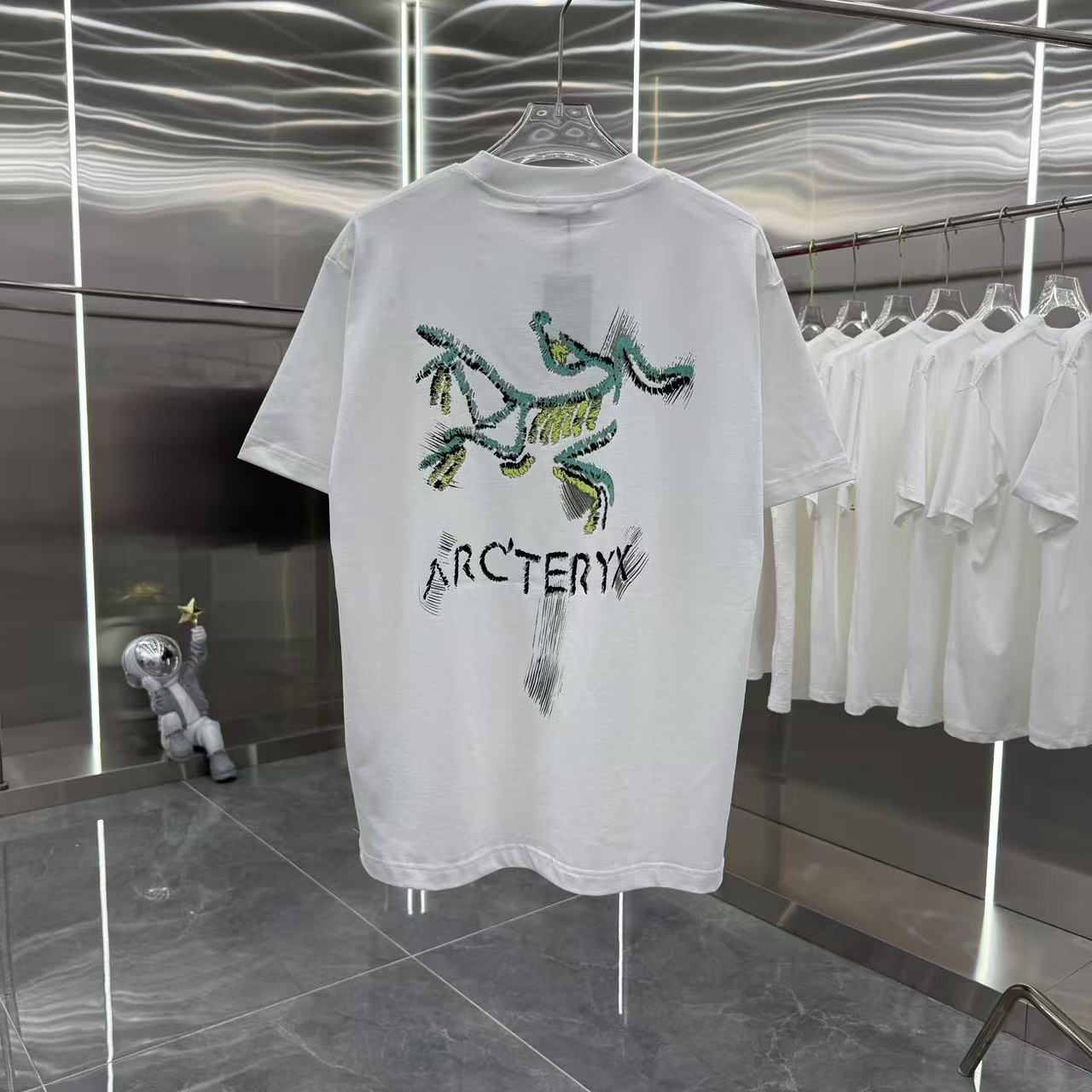 LuxluxHouse Best Quality Clothes T-shirt Arcteryx