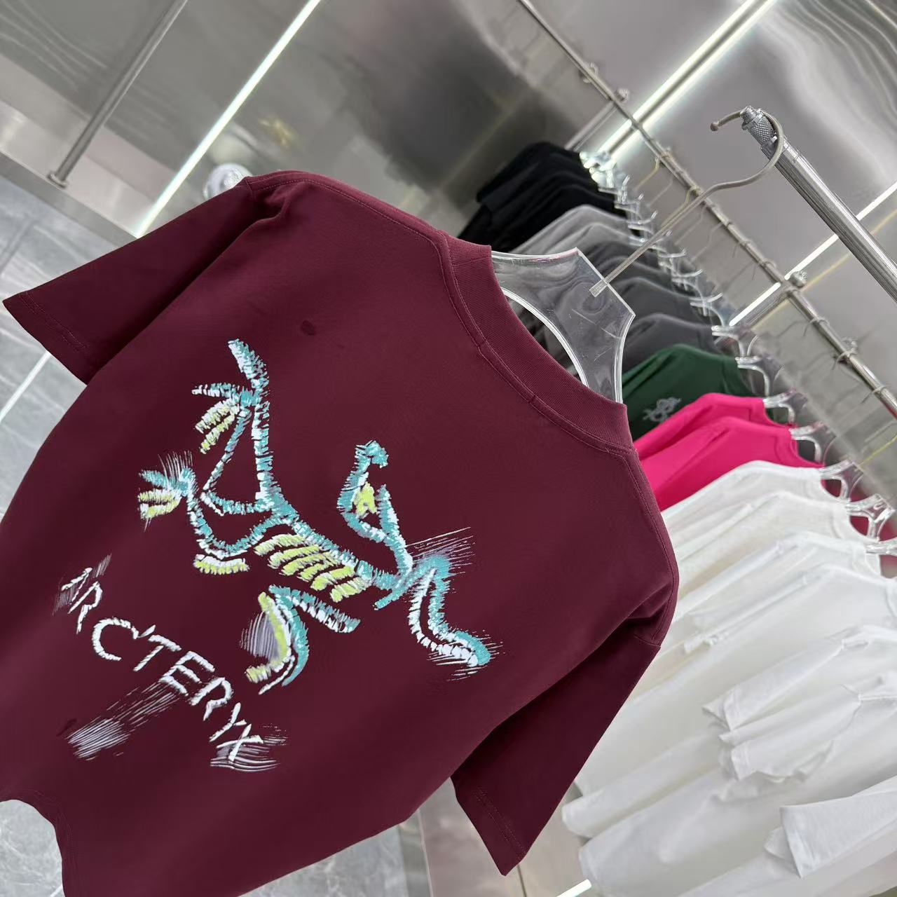 LuxluxHouse Best Quality Clothes T-shirt Arcteryx