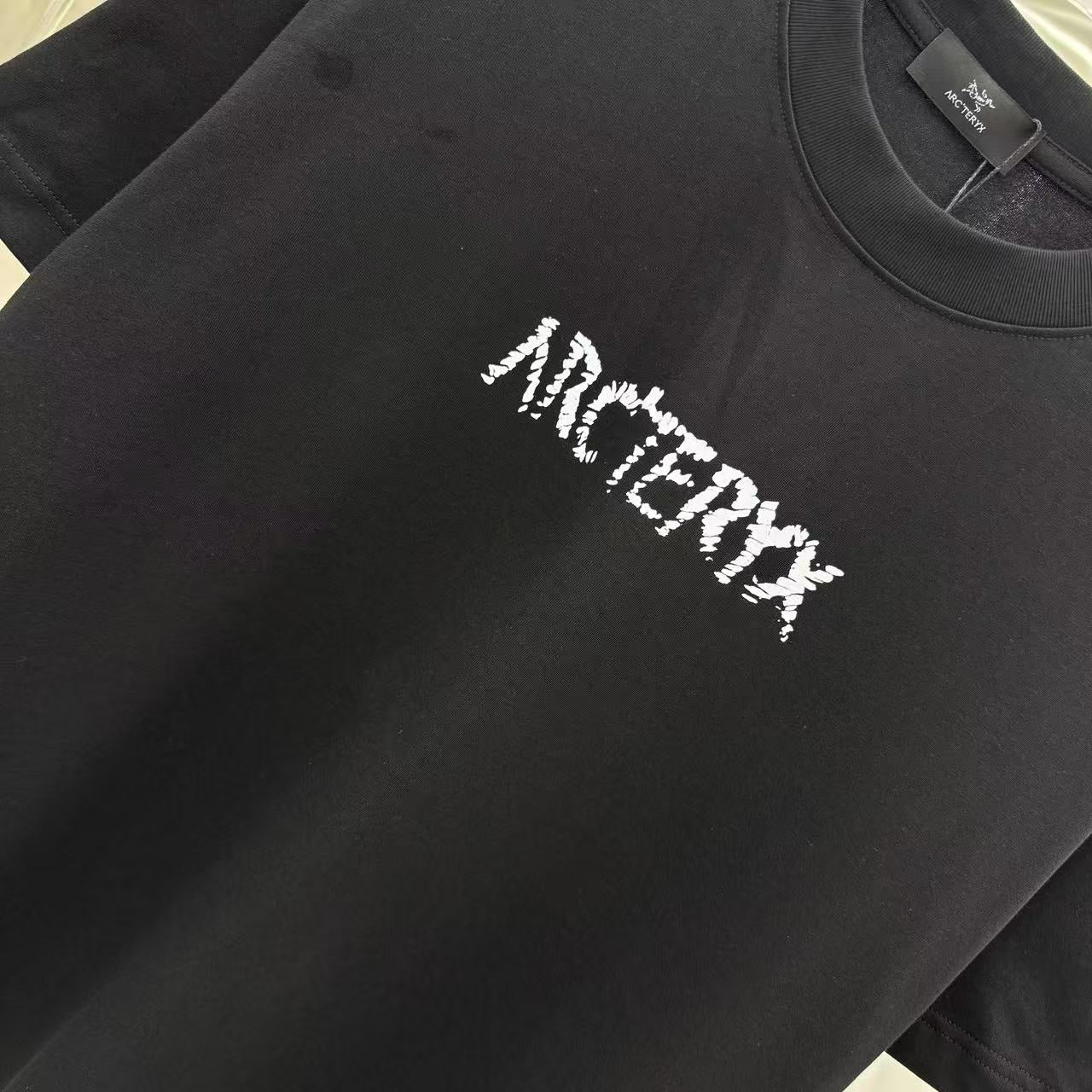 LuxluxHouse Best Quality Clothes T-shirt Arcteryx