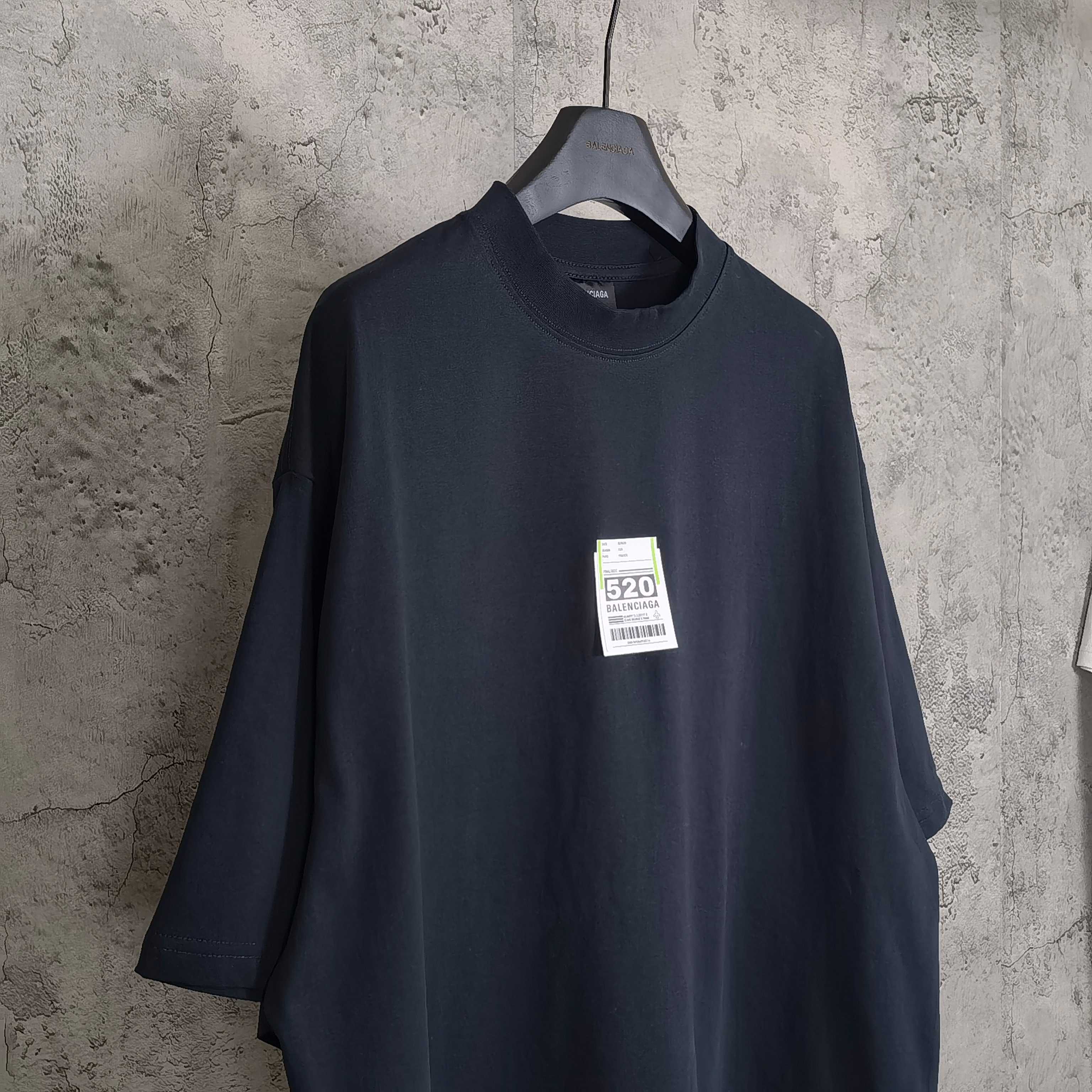 LuxluxHouse Best Quality Clothes Balenciaga T-shirt