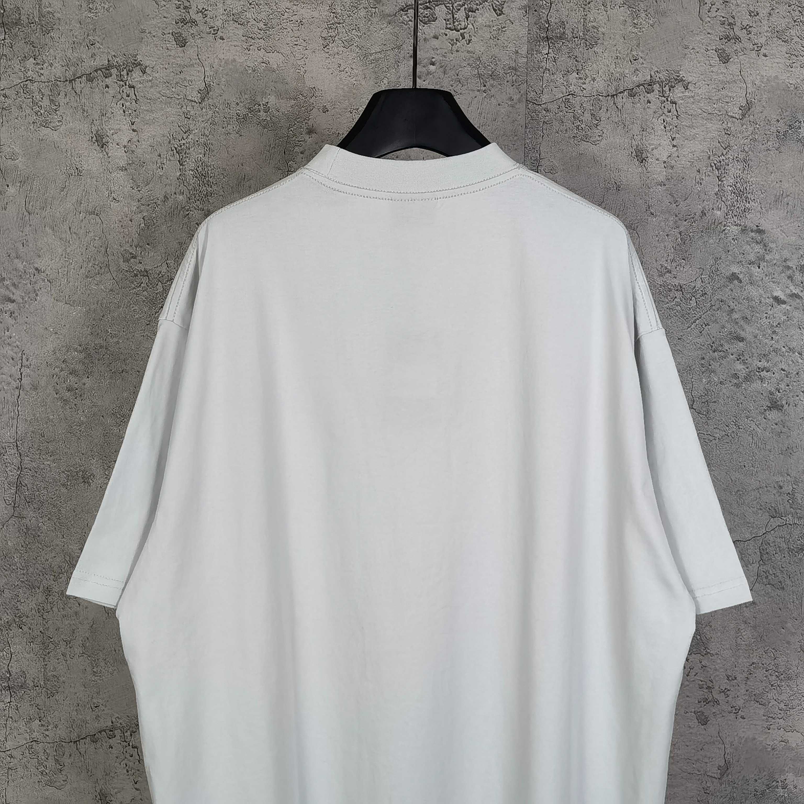 LuxluxHouse Best Quality Clothes Balenciaga T-shirt