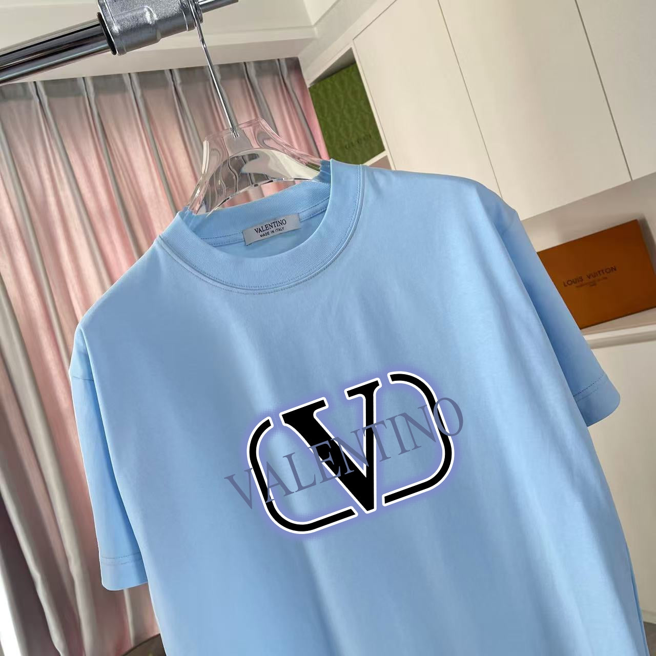 LuxluxHouse Best Quality Clothes Valentino T-shirt