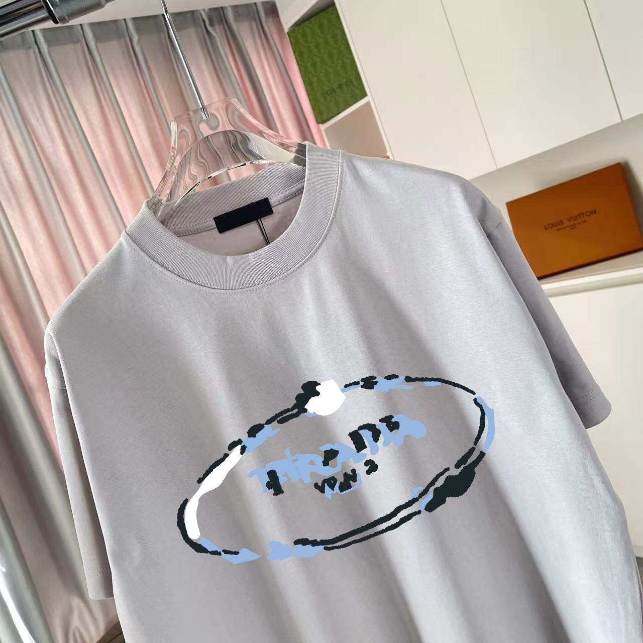 LuxluxHouse Best Quality Clothes T-shirt Prada