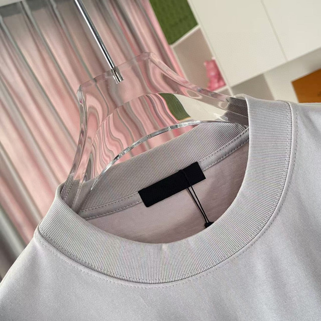 LuxluxHouse Best Quality Clothes T-shirt Prada