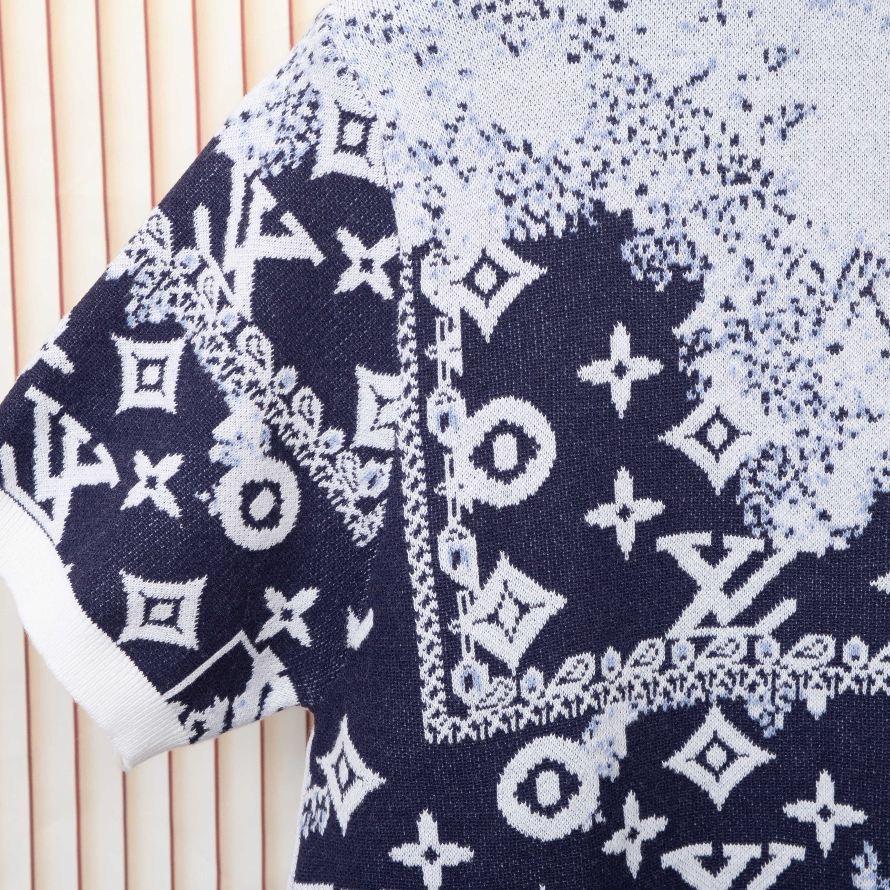 LuxluxHouse Best Quality Clothes T-shirt Louis Vuitton