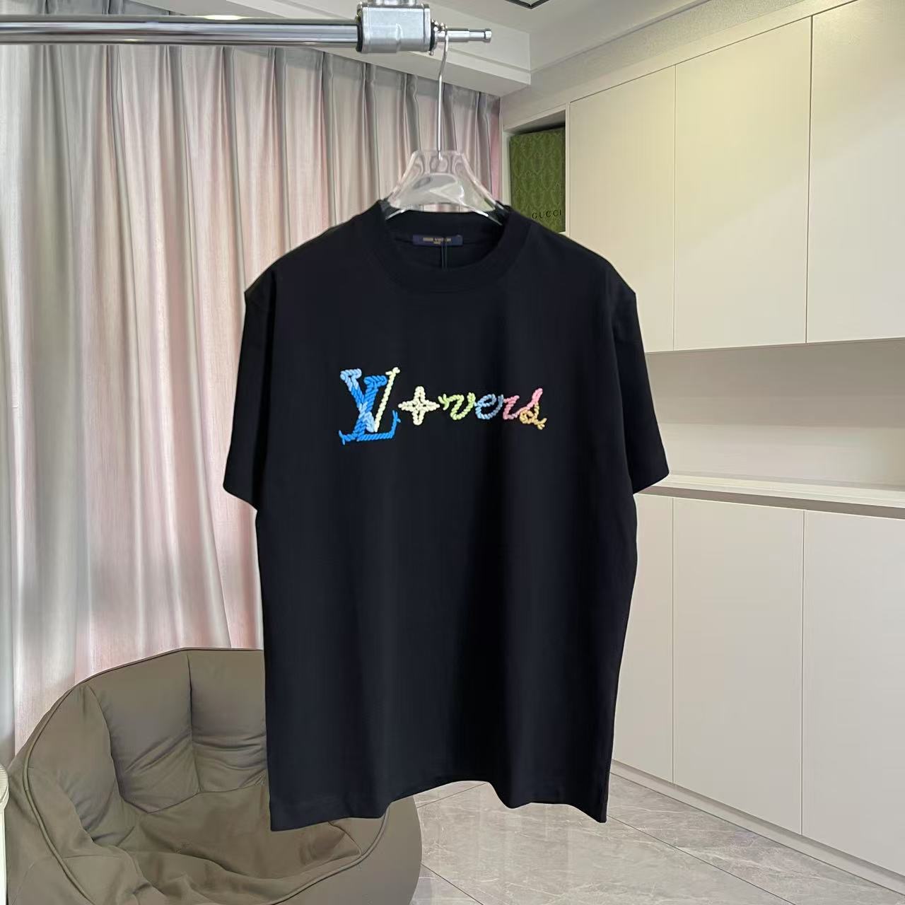 LuxluxHouse Best Quality Clothes T-shirt Louis Vuitton