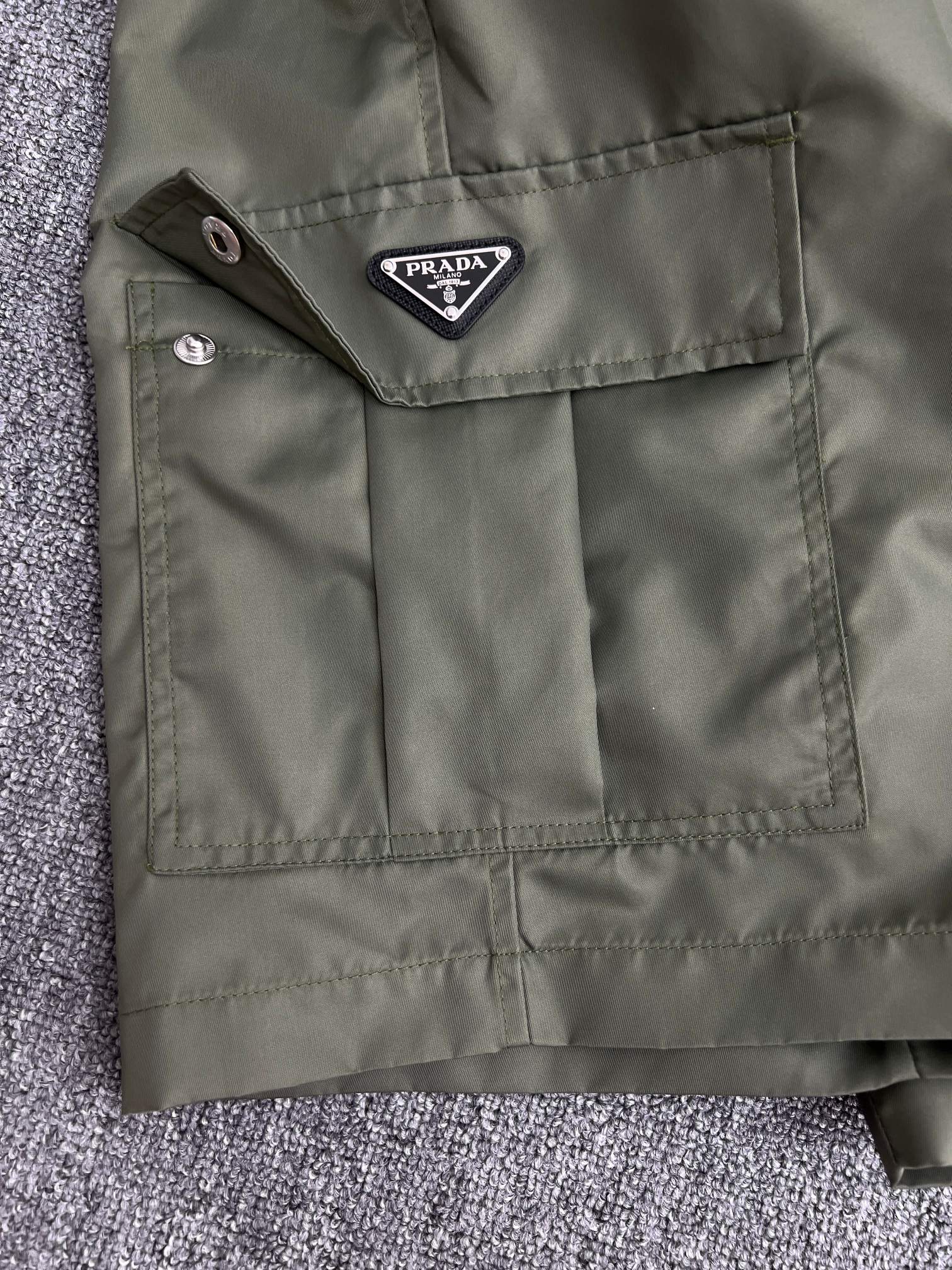 LuxluxHouse Best Quality Clothes Pants Prada