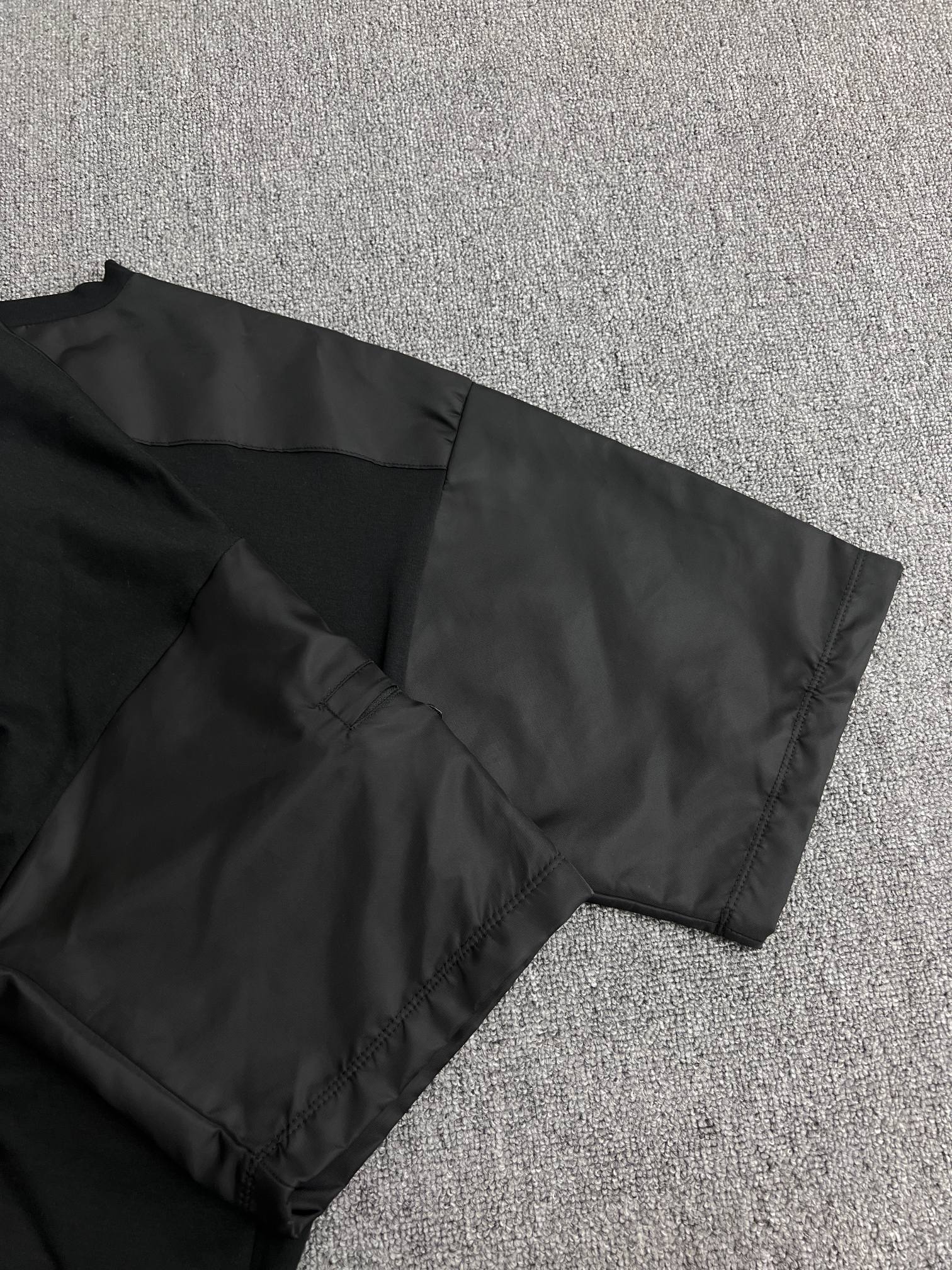 LuxluxHouse Best Quality Clothes T-shirt Prada