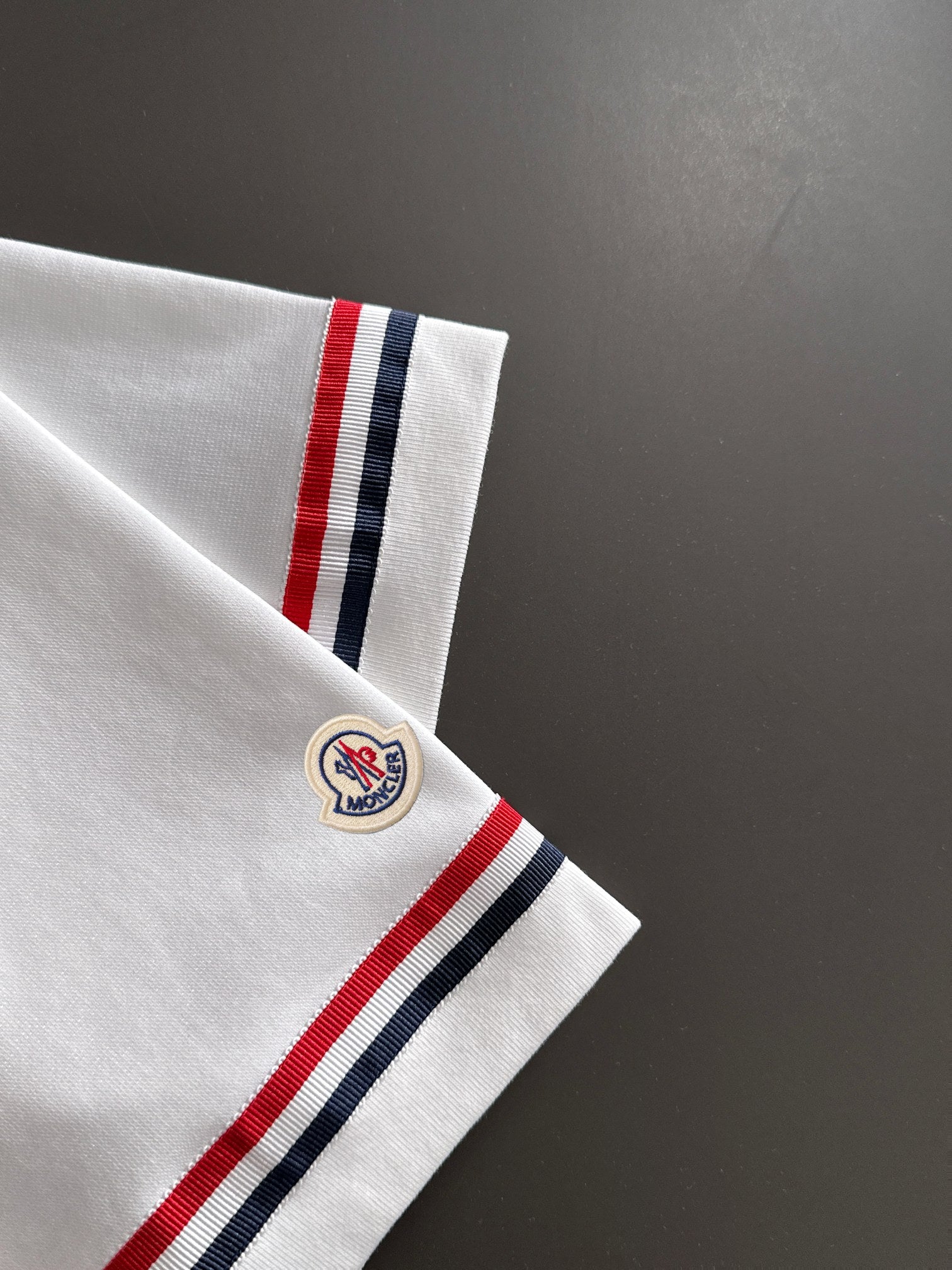 LuxluxHouse Best Quality Clothes T-shirt Moncler