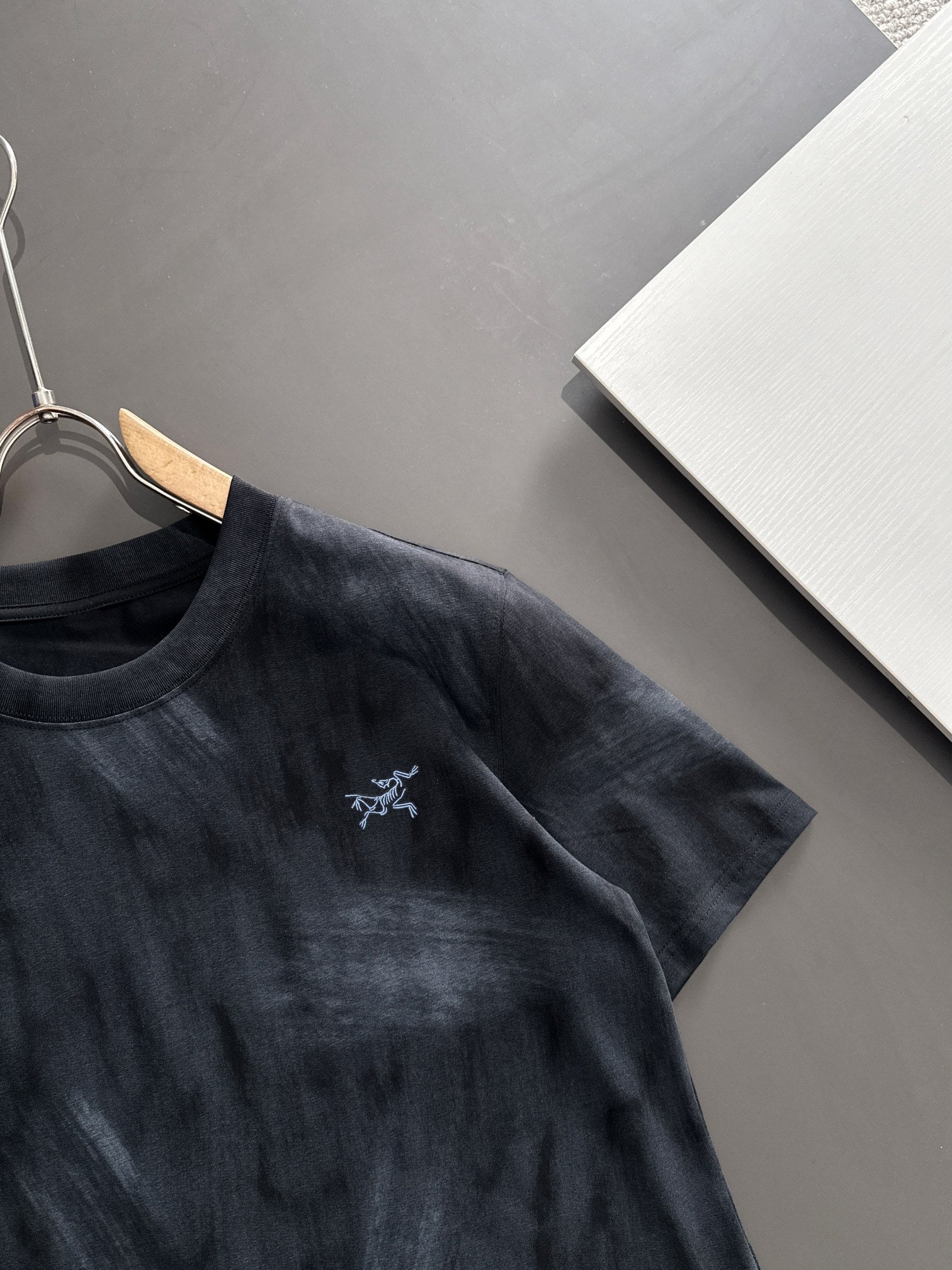 LuxluxHouse Best Quality Clothes T-shirt Arcteryx