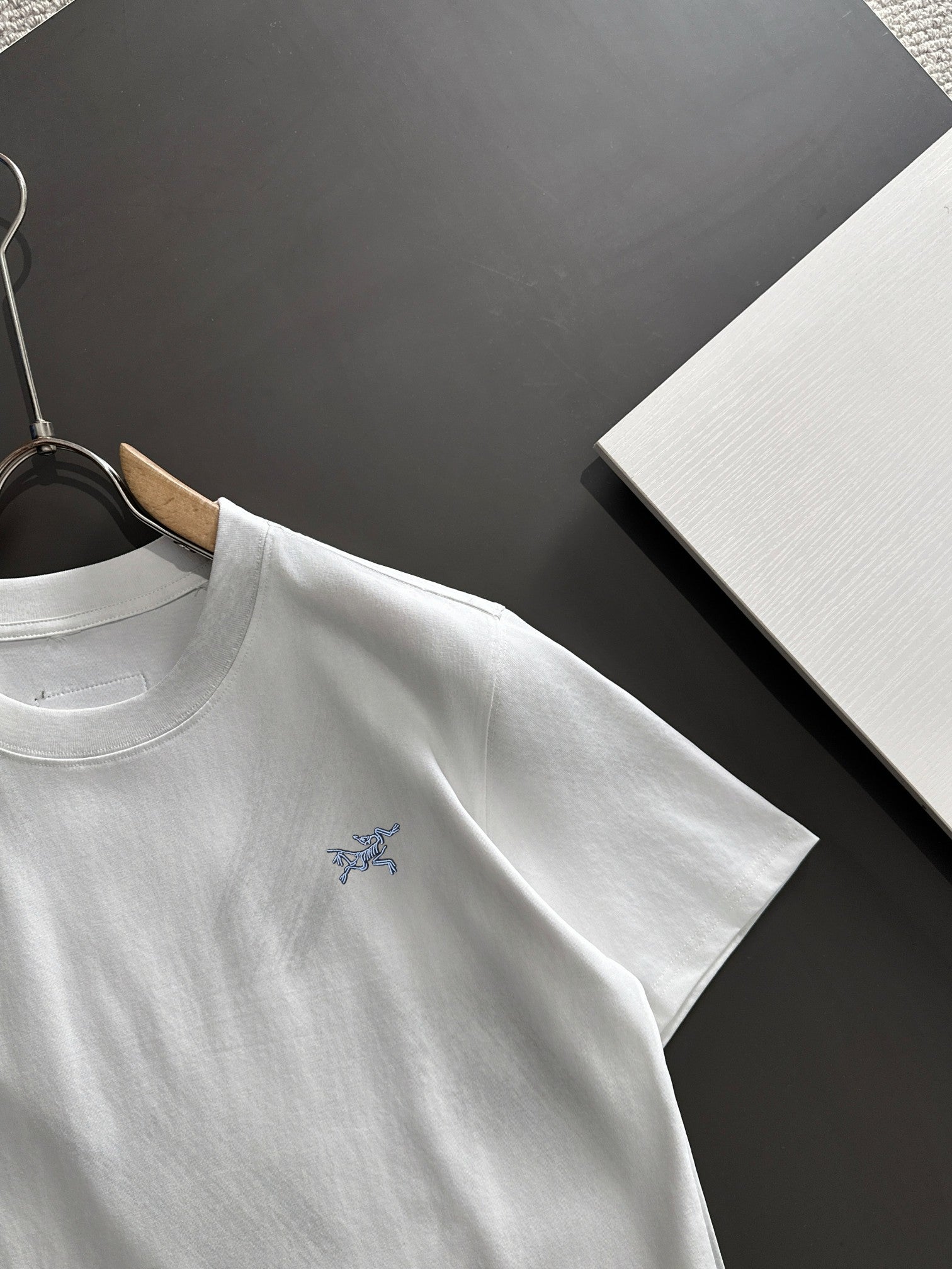 LuxluxHouse Best Quality Clothes T-shirt Arcteryx