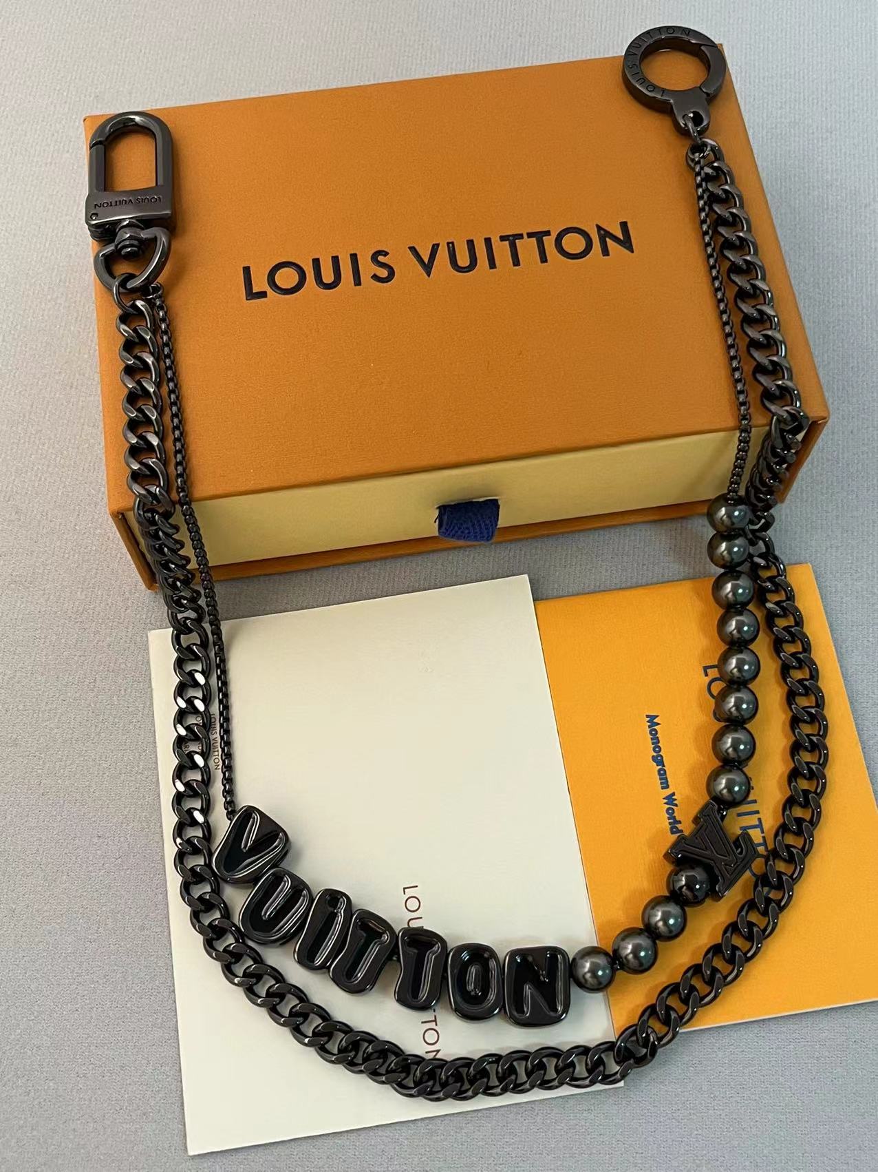 LuxluxHouse Best Quality Accessories Keychain Louis Vuitton