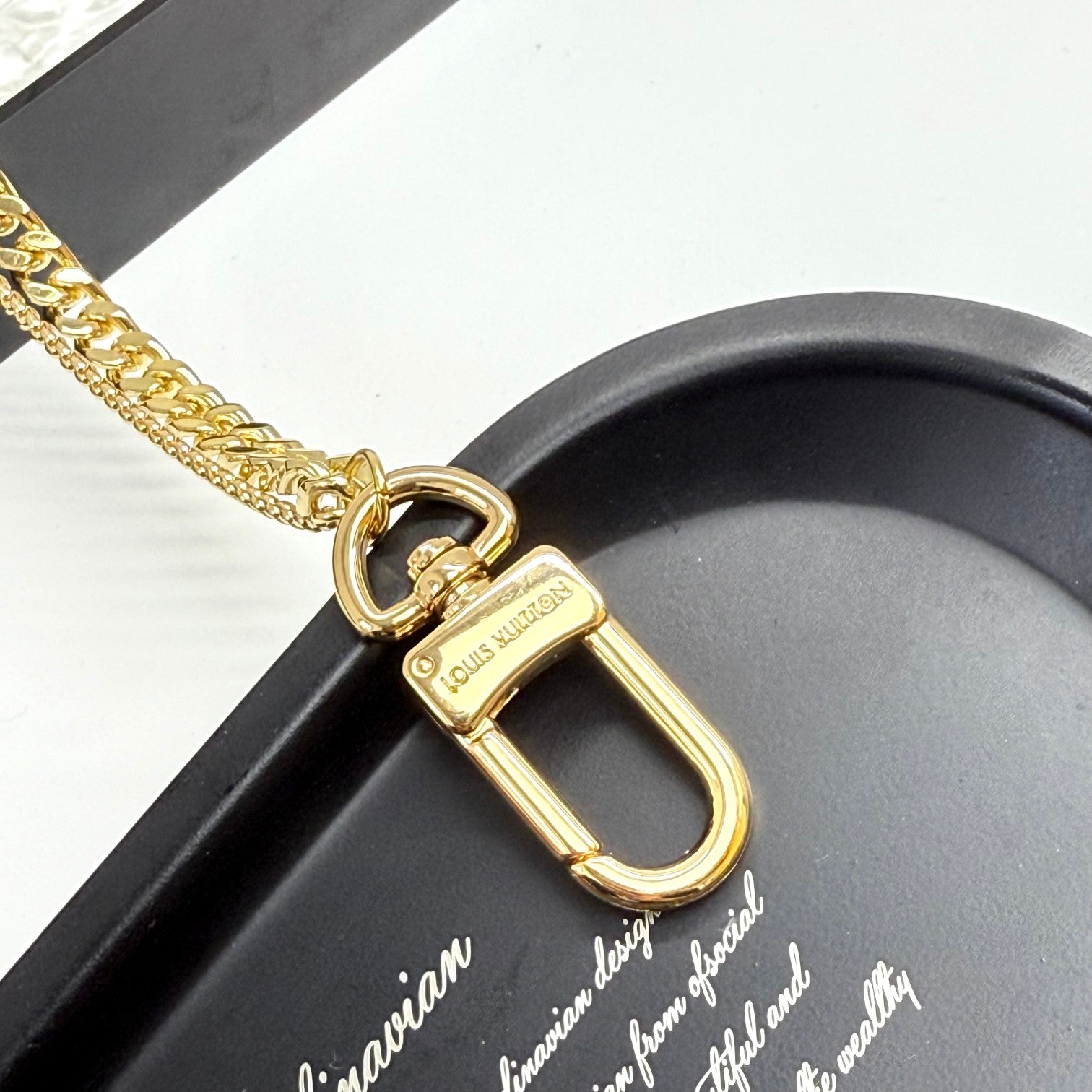 LuxluxHouse Best Quality Accessories Keychain Louis Vuitton