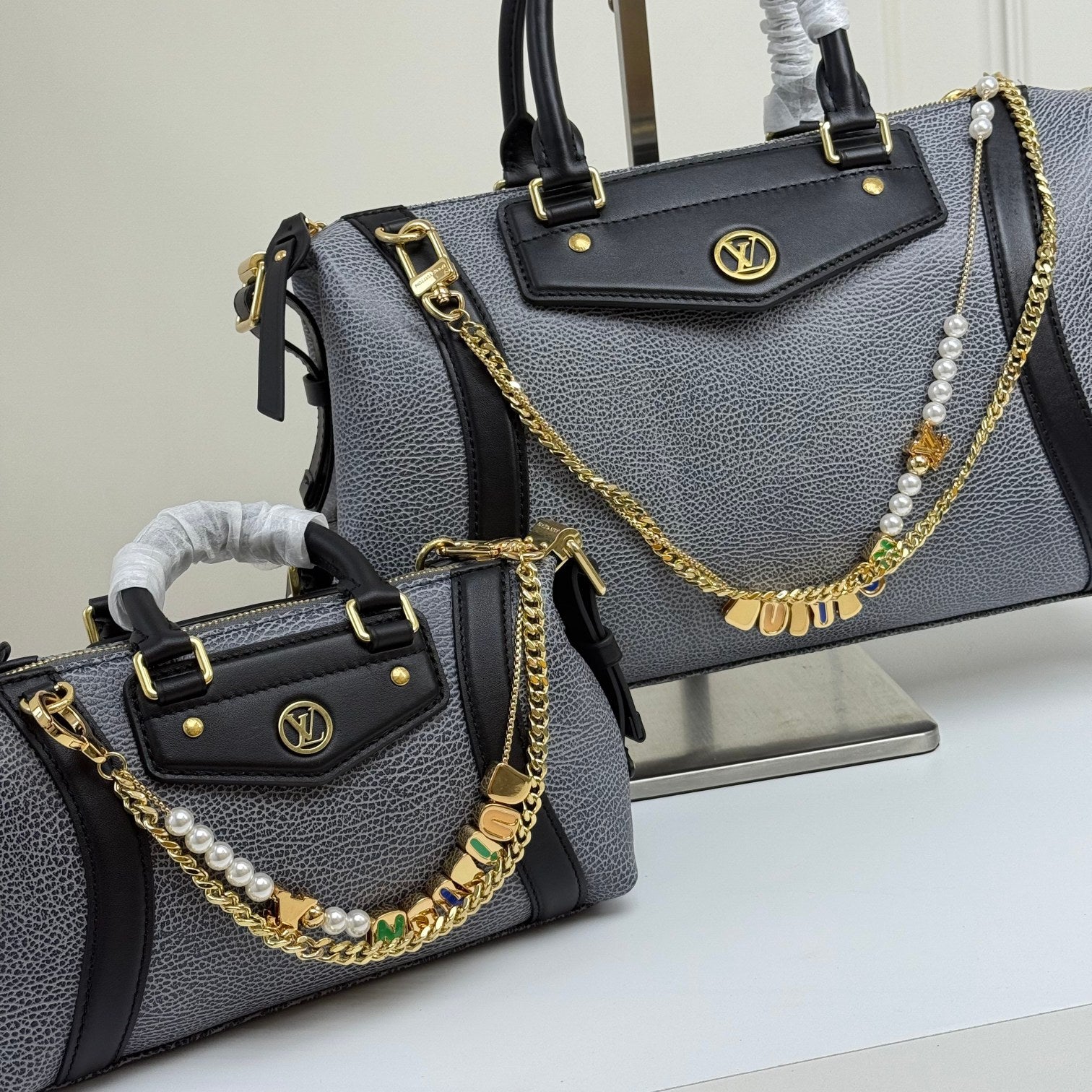 LuxluxHouse Best Quality Accessories Keychain Louis Vuitton