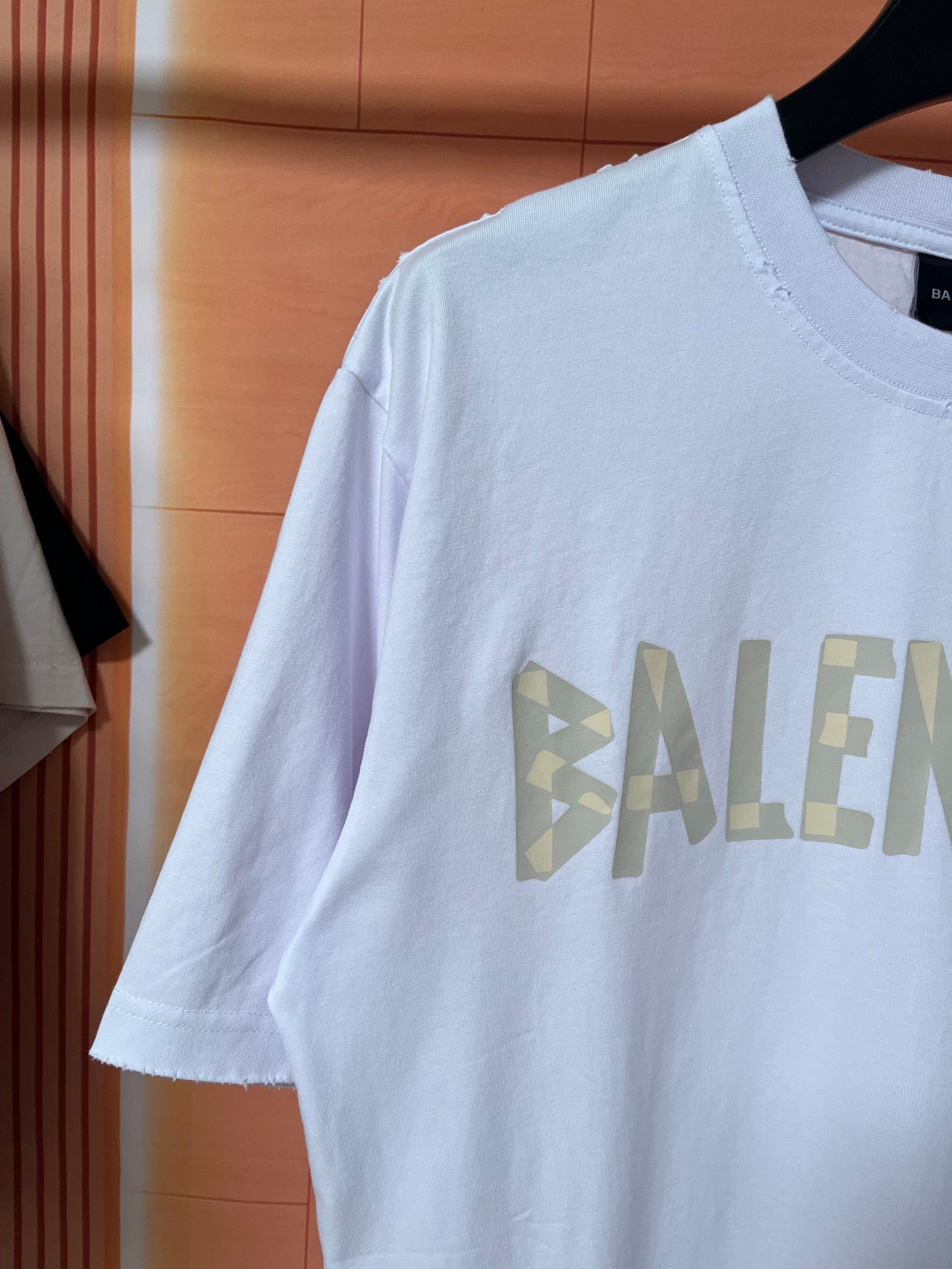 LuxluxHouse Best Quality Clothes Balenciaga T-shirt