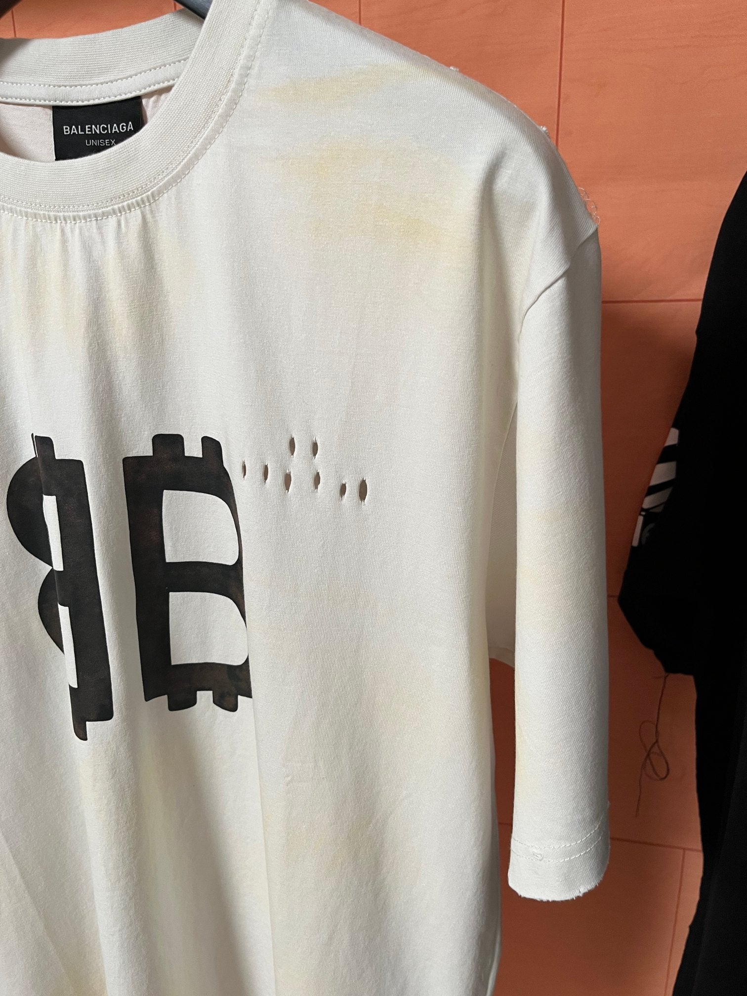 LuxluxHouse Best Quality Clothes Balenciaga T-shirt