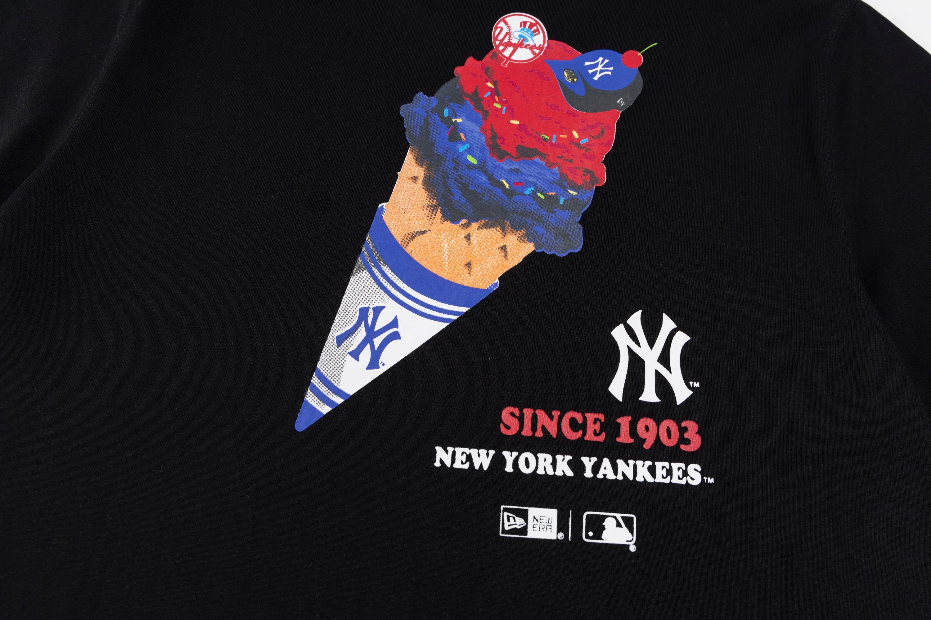 LuxluxHouse Best Quality Clothes The North Face & MLB T-shirt