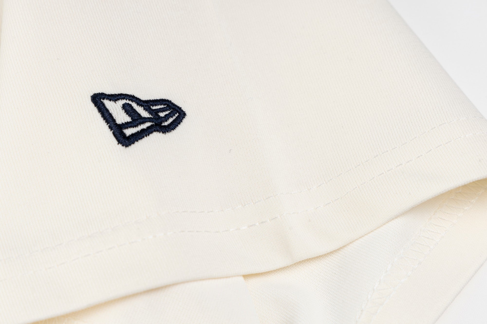 LuxluxHouse Best Quality Clothes The North Face & MLB T-shirt