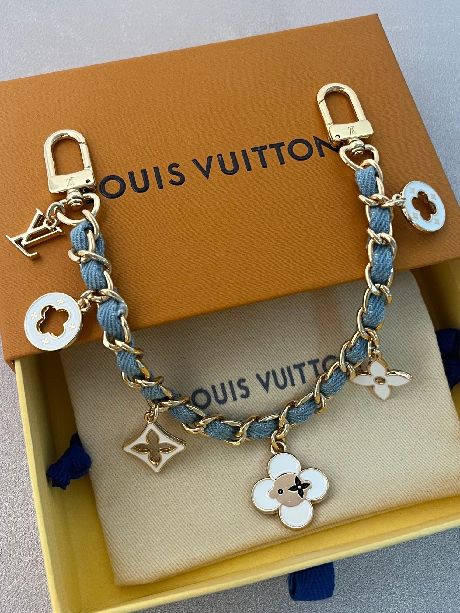 LuxluxHouse Best Quality Accessories Keychain Louis Vuitton