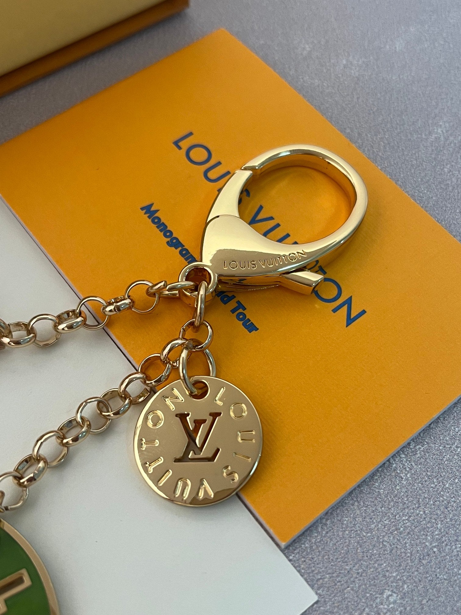 LuxluxHouse Best Quality Accessories Keychain Louis Vuitton