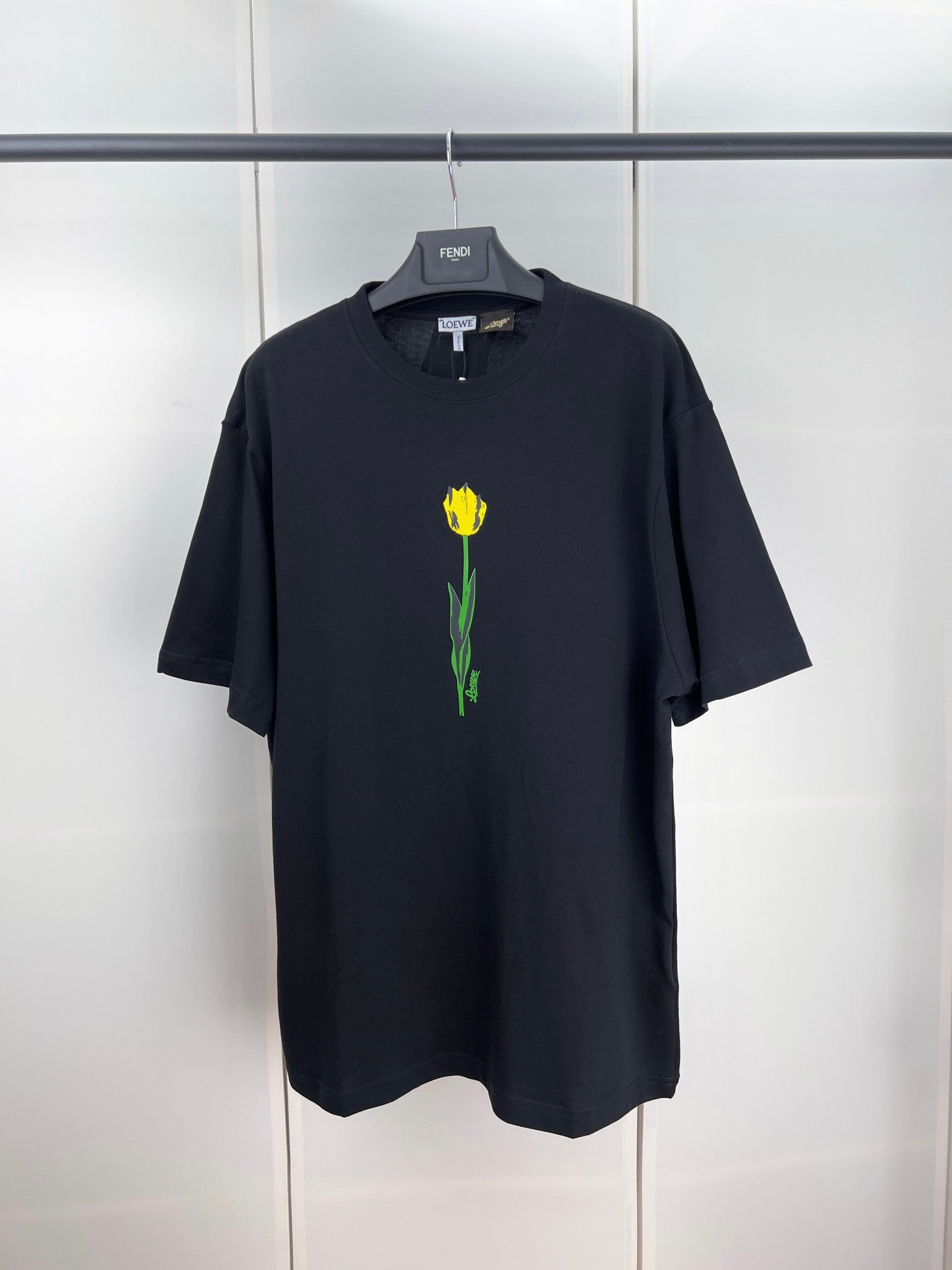 LuxluxHouse Best Quality Clothes T-shirt Loewe