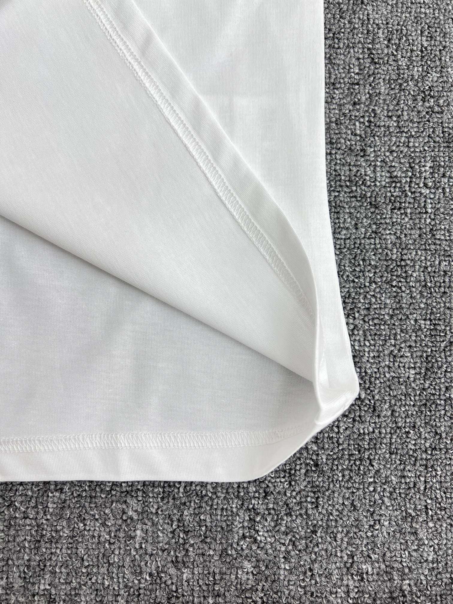 LuxluxHouse Best Quality Clothes Miu Miu T-shirt