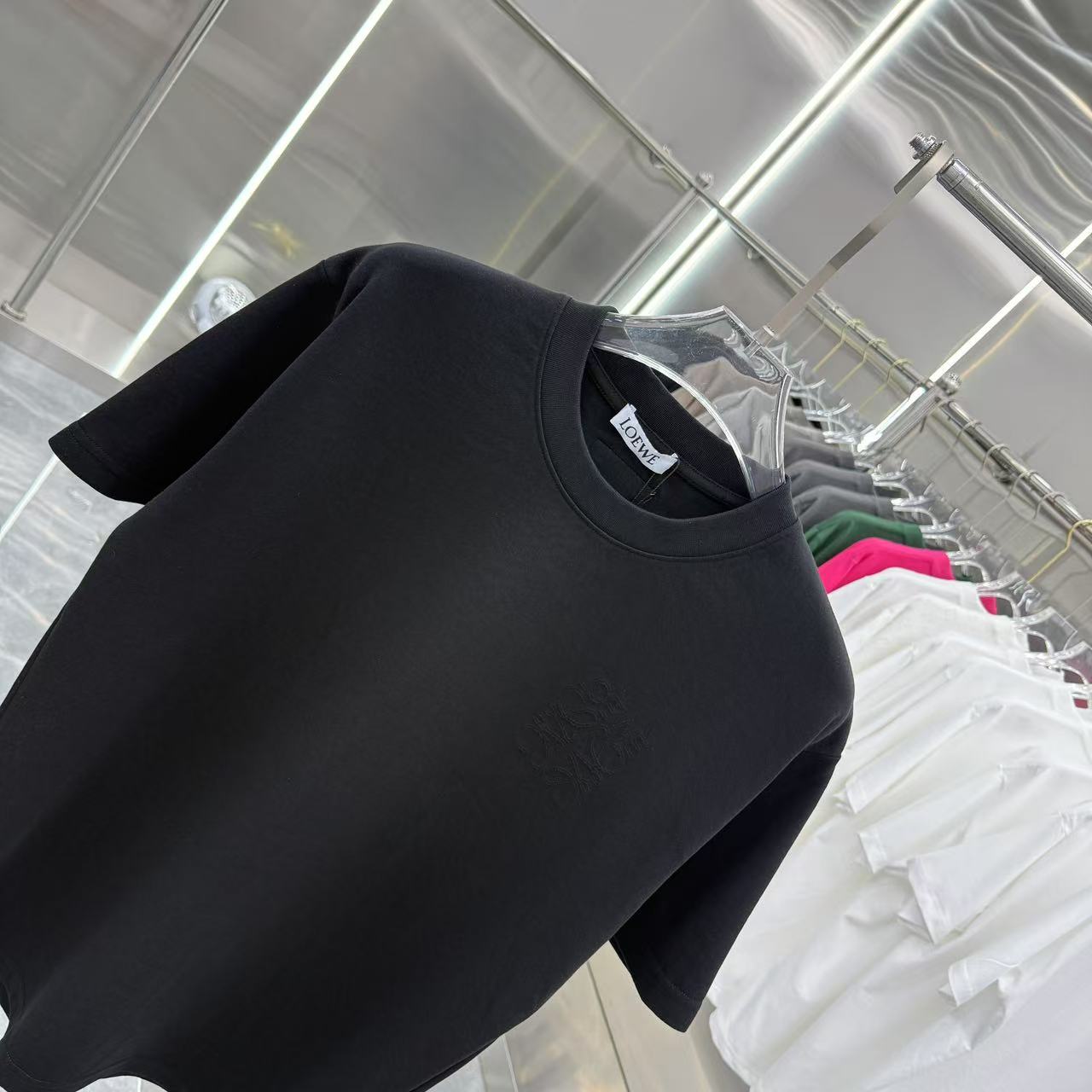 LuxluxHouse Best Quality Clothes T-shirt Loewe